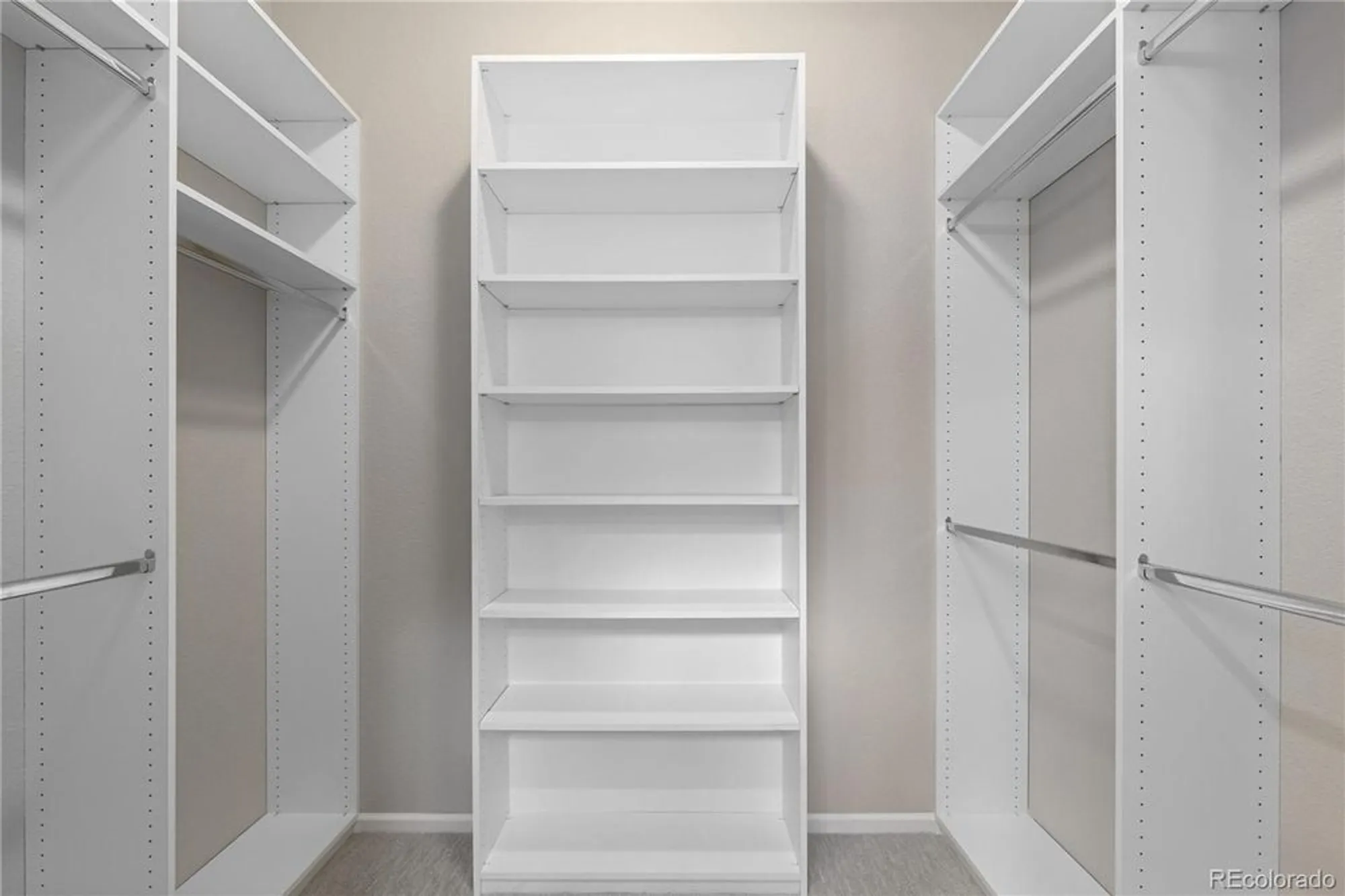 Property Slideshow image 16 of 24 | 3572 new haven cir, Castle Rock, CO, 80109