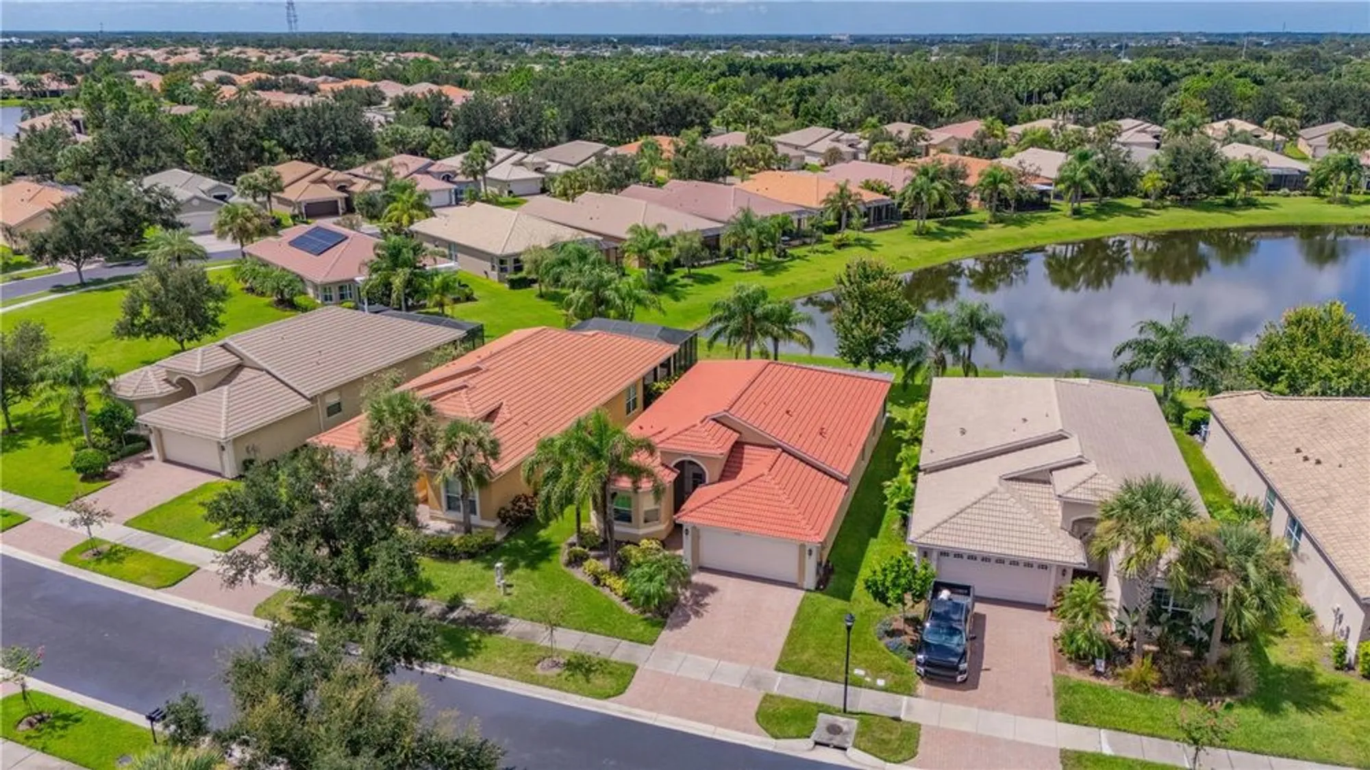 Property Slideshow image 3 of 49 | 15931 golden lakes dr, Wimauma, FL, 33598