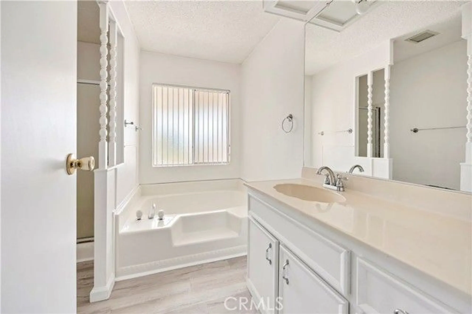 Property Slideshow image 23 of 34 | 2953 manzanita way, Hemet, CA, 92545
