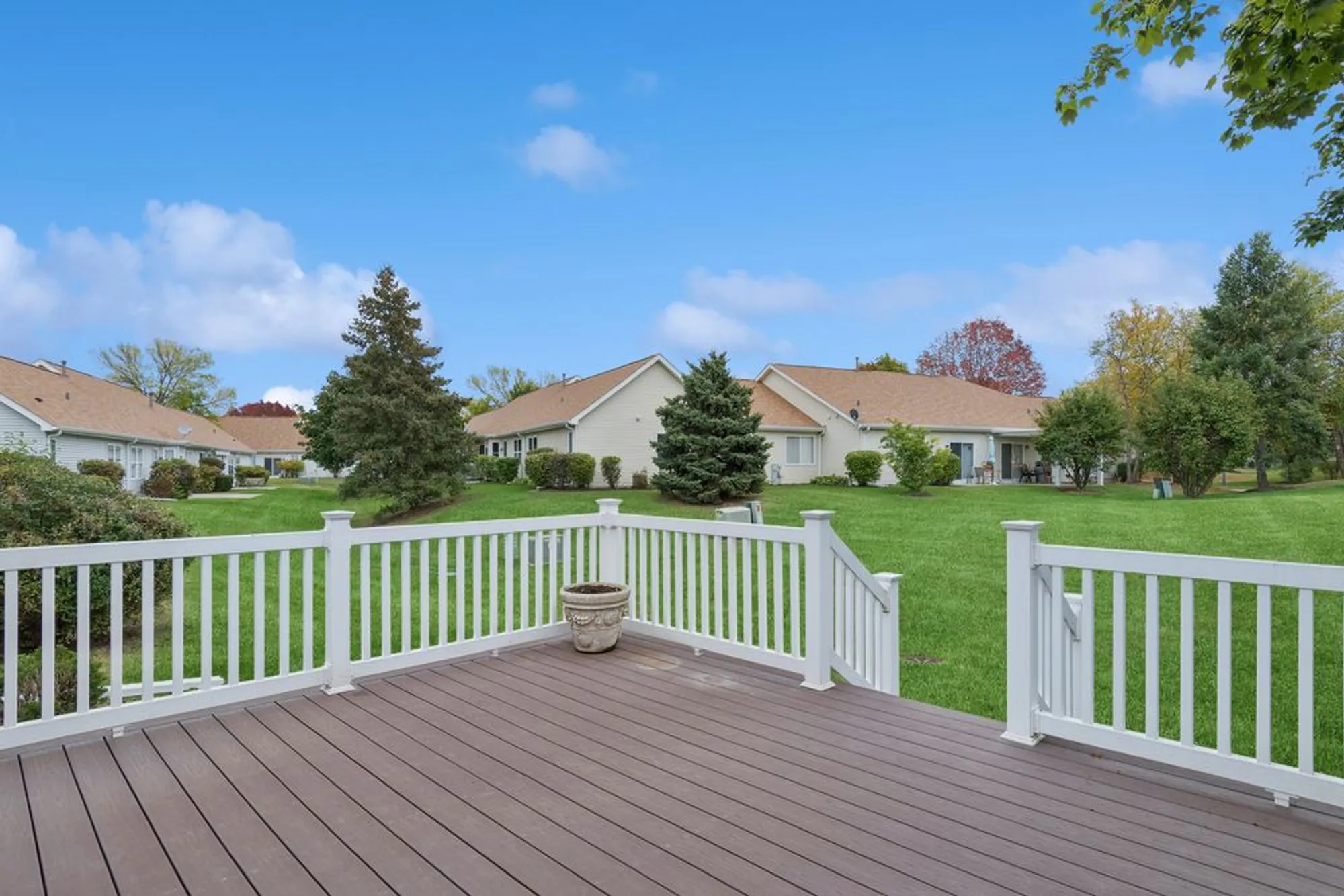 Property Slideshow image 19 of 25 | 21409 w douglas ln, Plainfield, IL, 60544