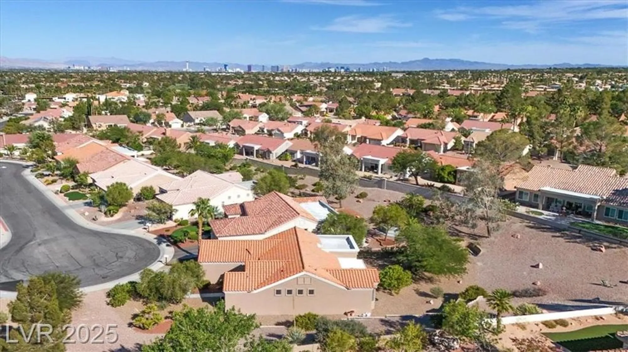 Property Slideshow image 30 of 33 | 9525 salem hills ct, Las Vegas, NV, 89134