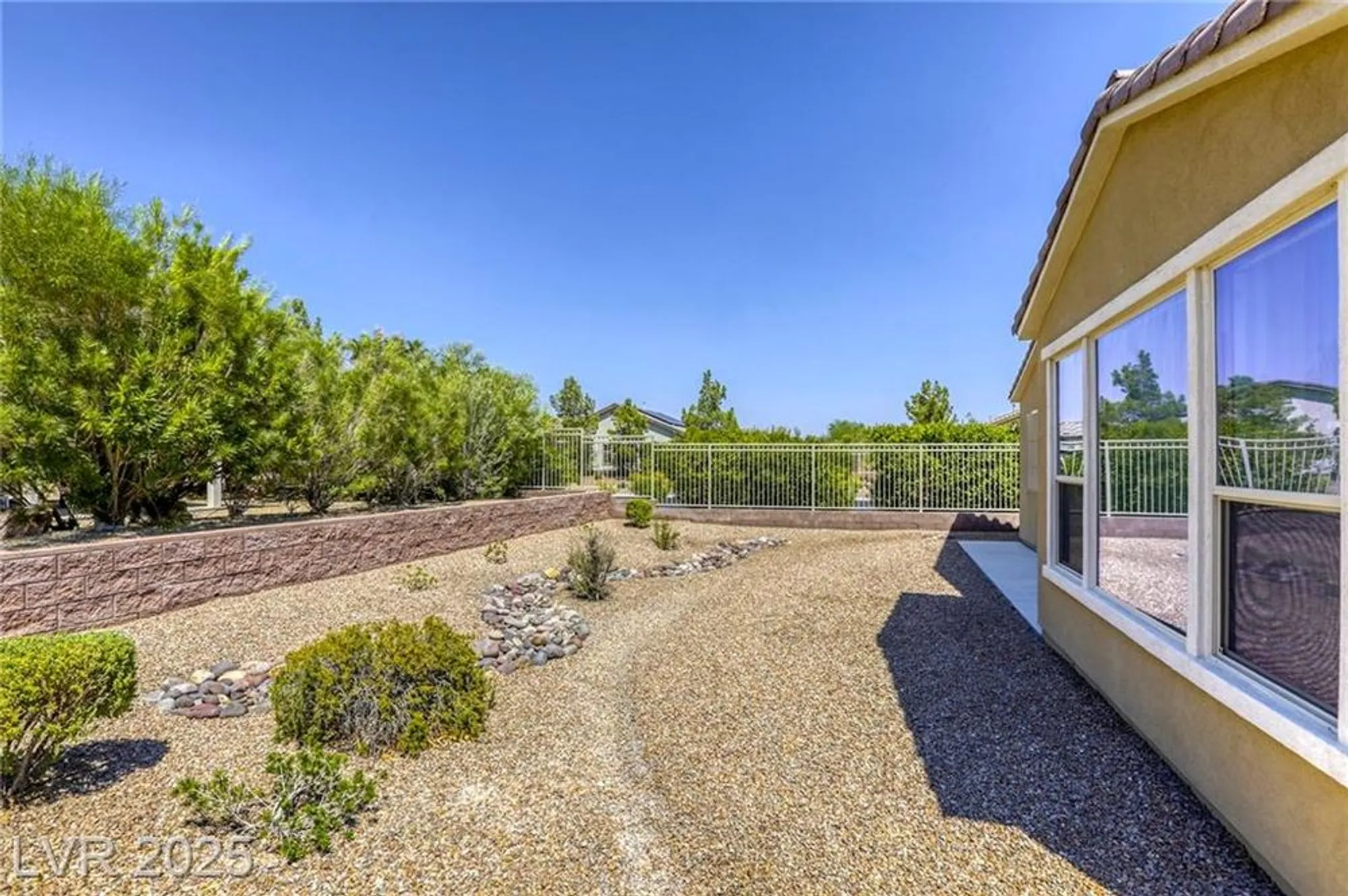 Property Slideshow image 45 of 68 | 3728 garnet heights ave, North Las Vegas, NV, 89081