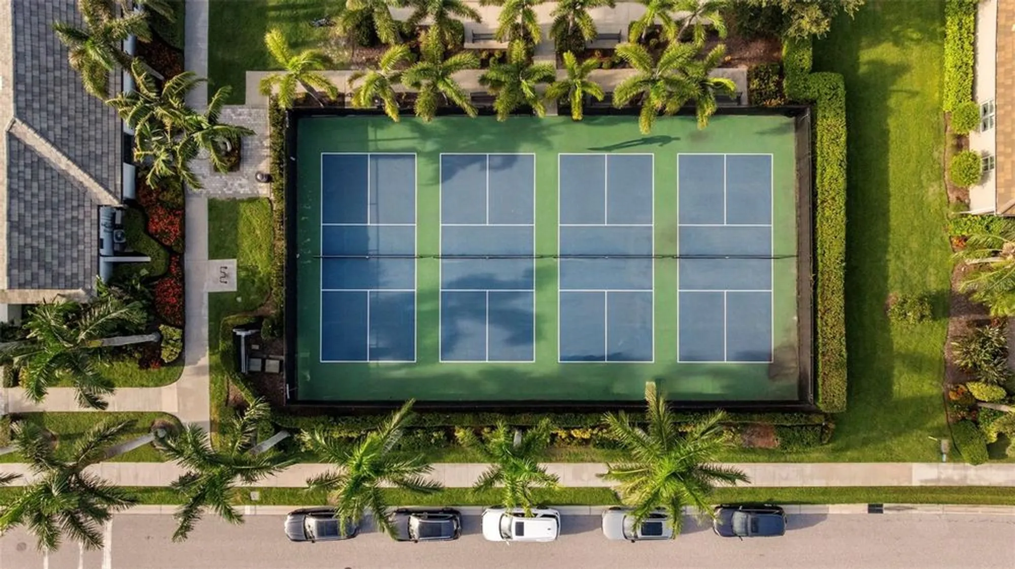 Property Slideshow image 46 of 54 | 3102 sky blue cv, Bradenton, FL, 34211