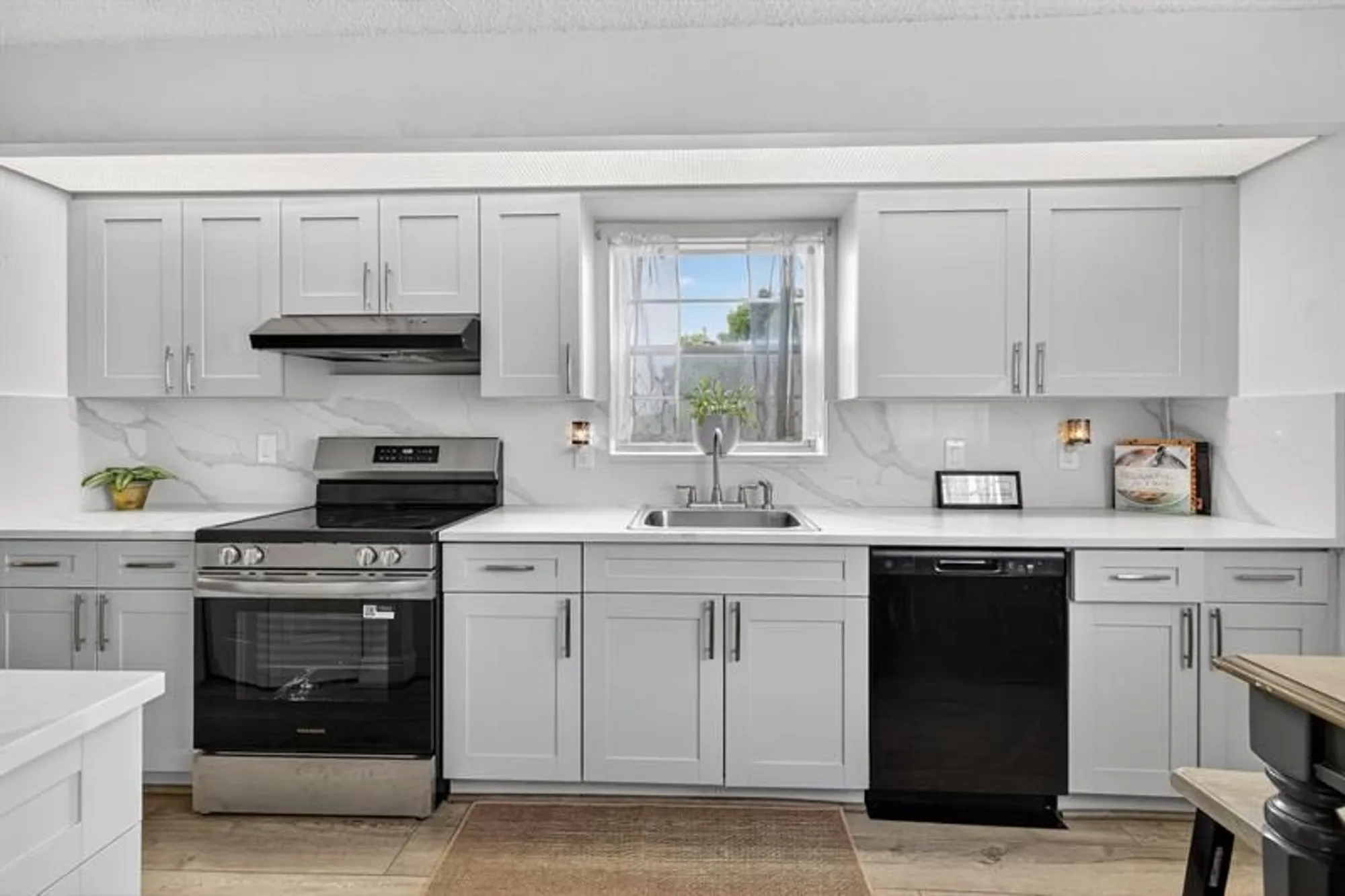 Property Slideshow image 6 of 16 | 1603 abaco dr m4, Coconut Creek, FL, 33066