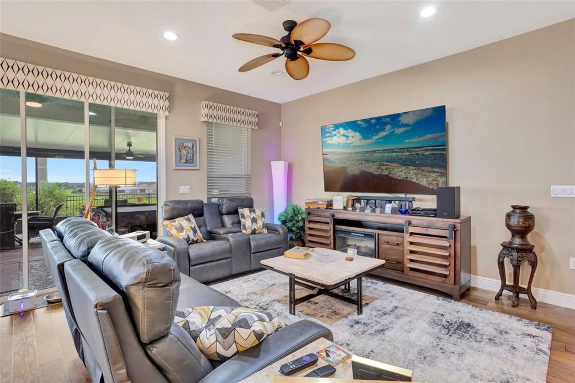 Property Slideshow image 16 of 45 | 176 silver maple rd, Groveland, FL, 34736