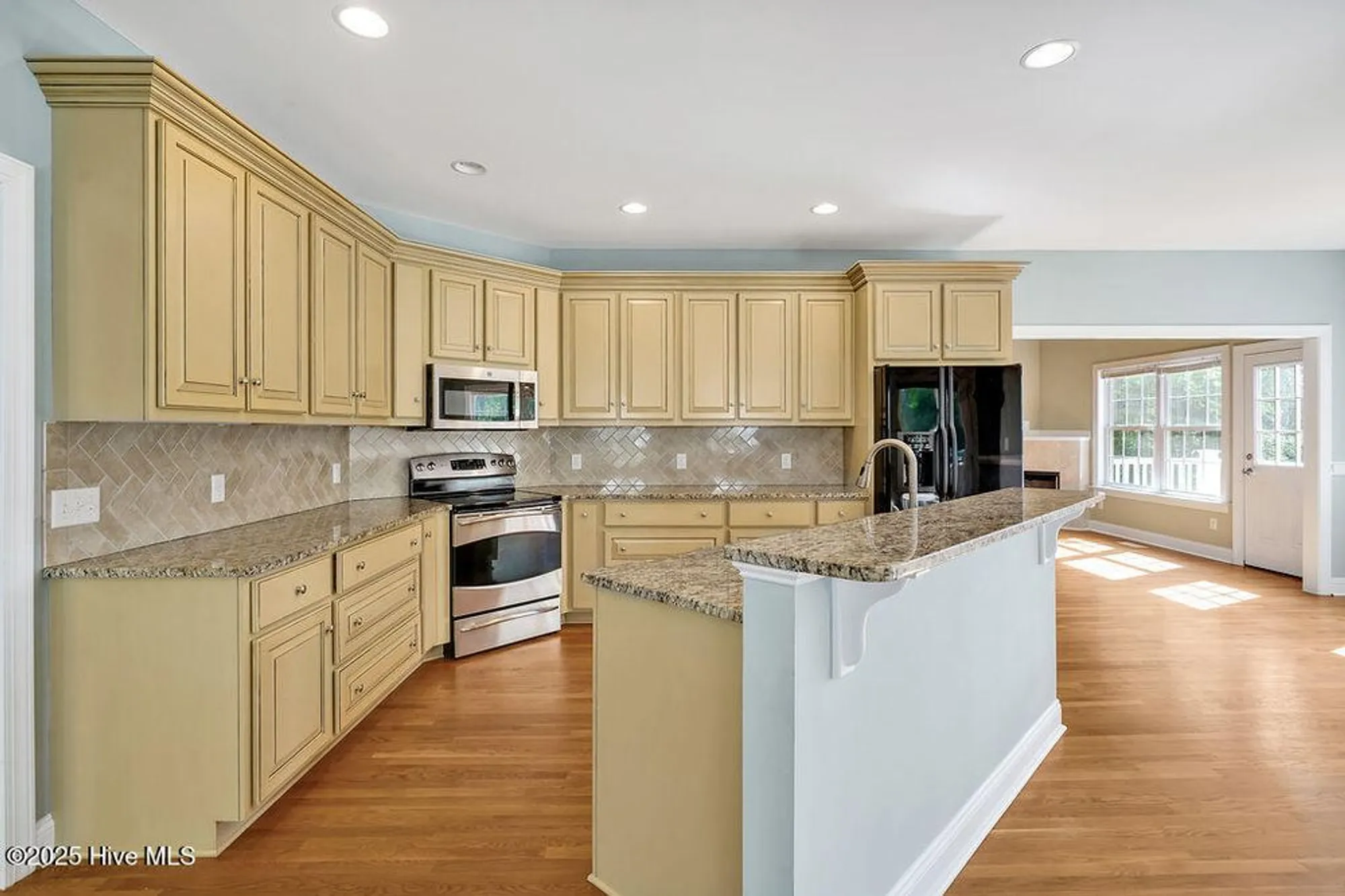 Property Slideshow image 13 of 56 | 3185 wexford way, Southport, NC, 28461