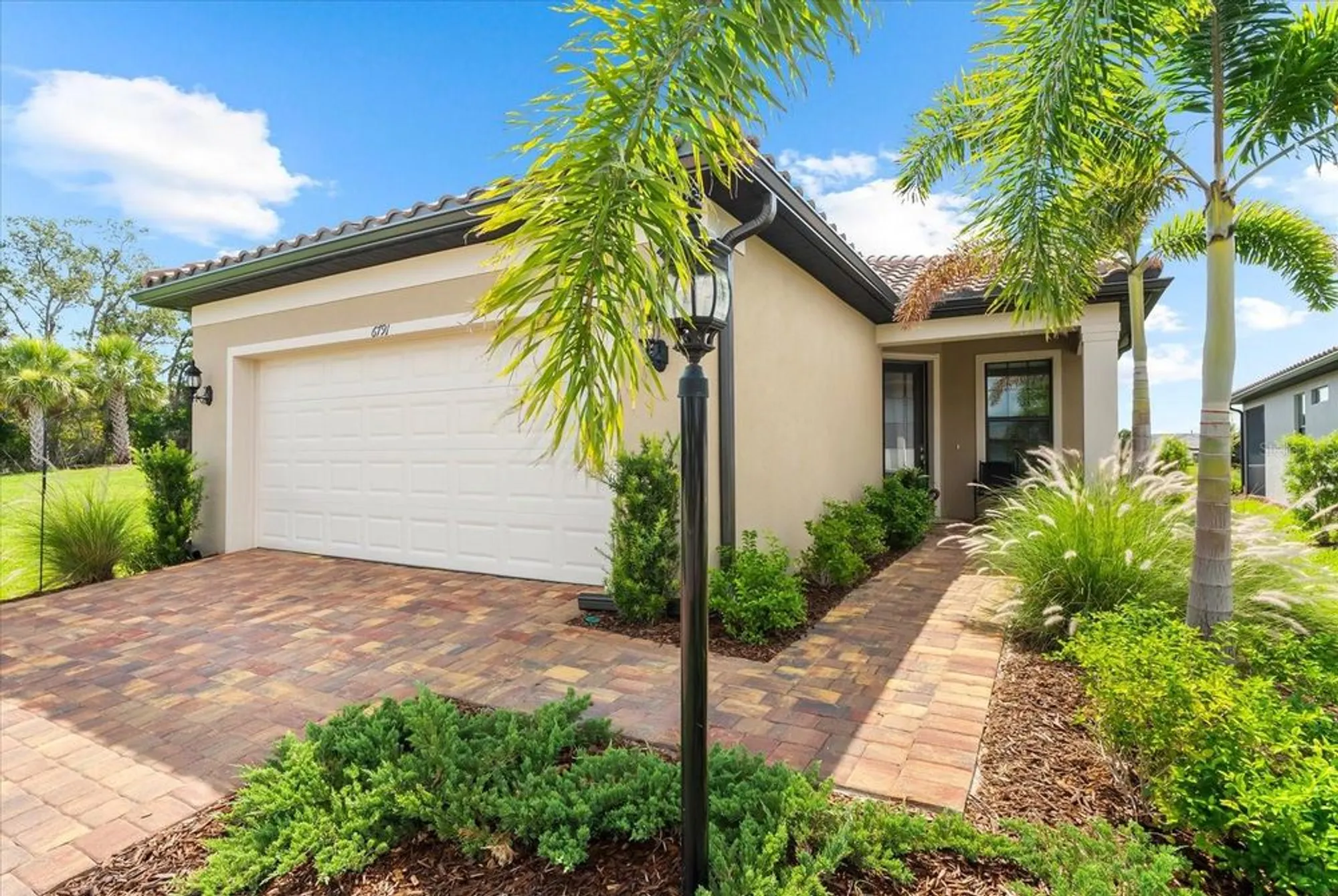 Property Slideshow image 1 of 99 | 6791 alstead cir, Bradenton, FL, 34202