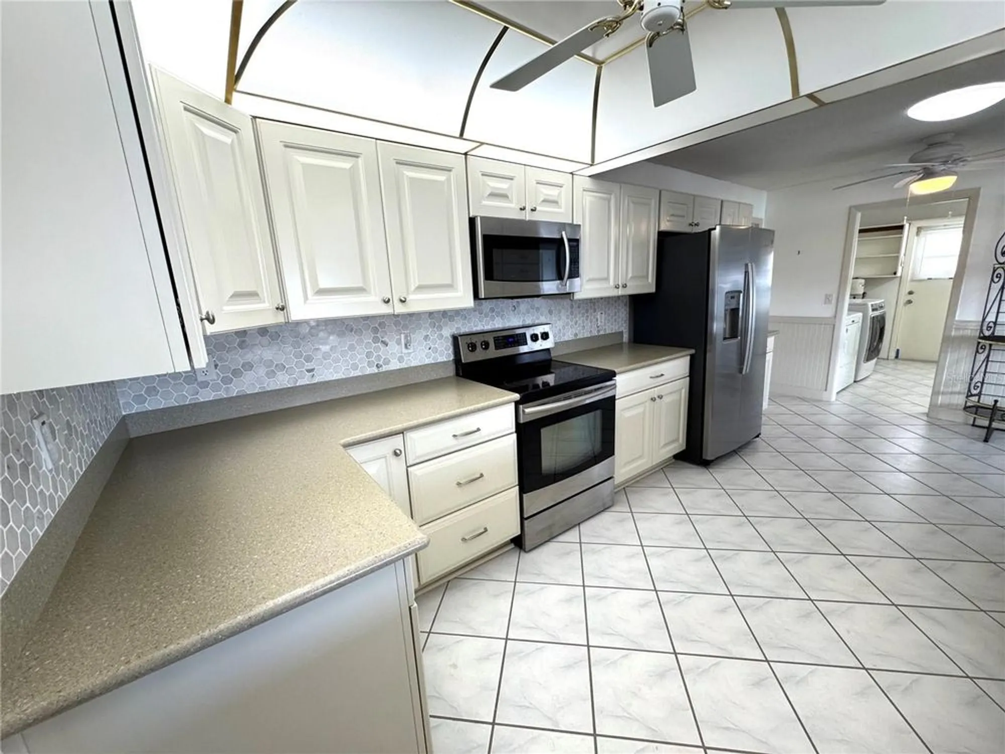 Property Slideshow image 19 of 56 | 10063 40th st n # 3, Pinellas Park, FL, 33782