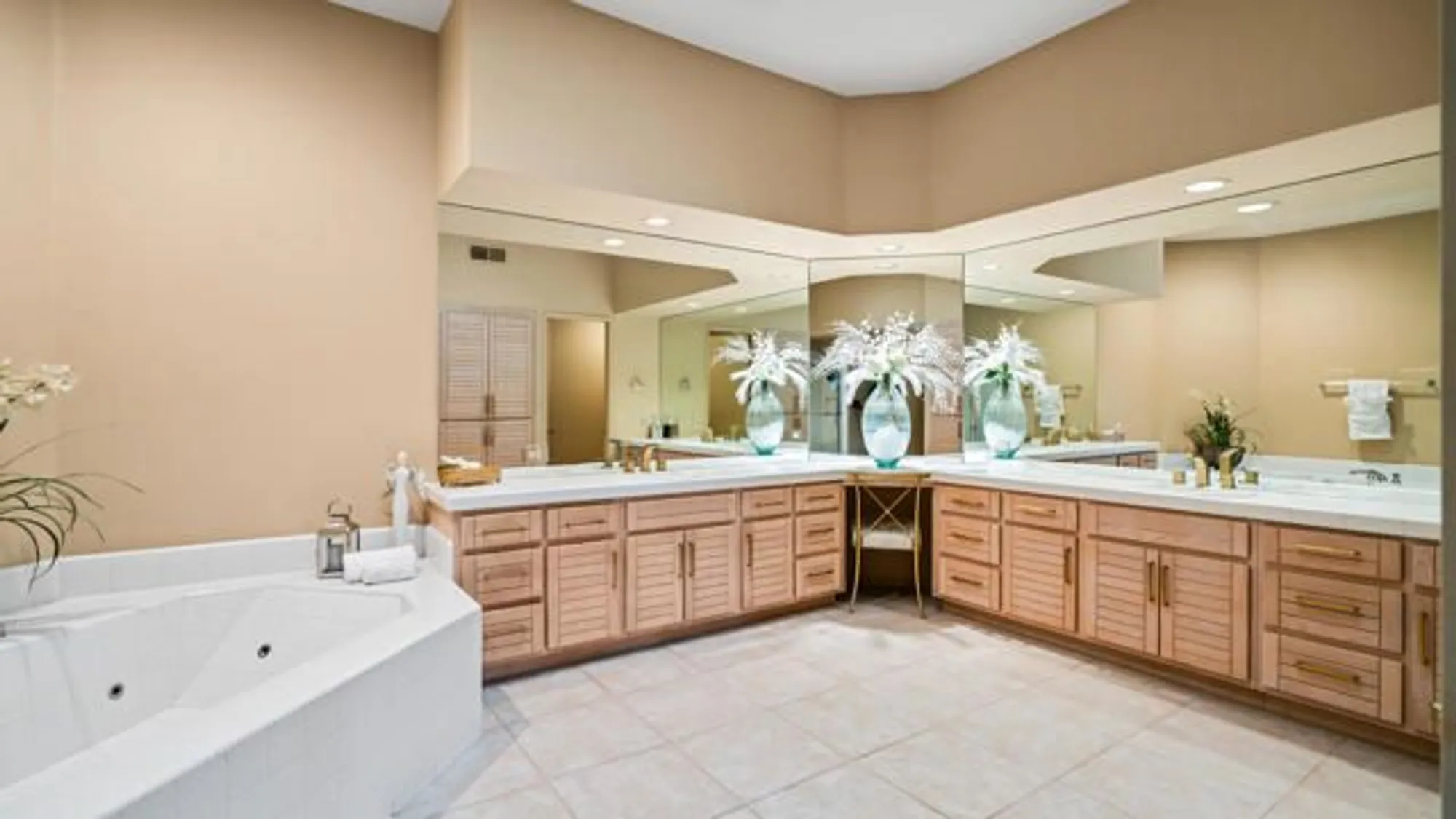 Property Slideshow image 45 of 81 | 80719 cherry hills dr, La Quinta, CA, 92253