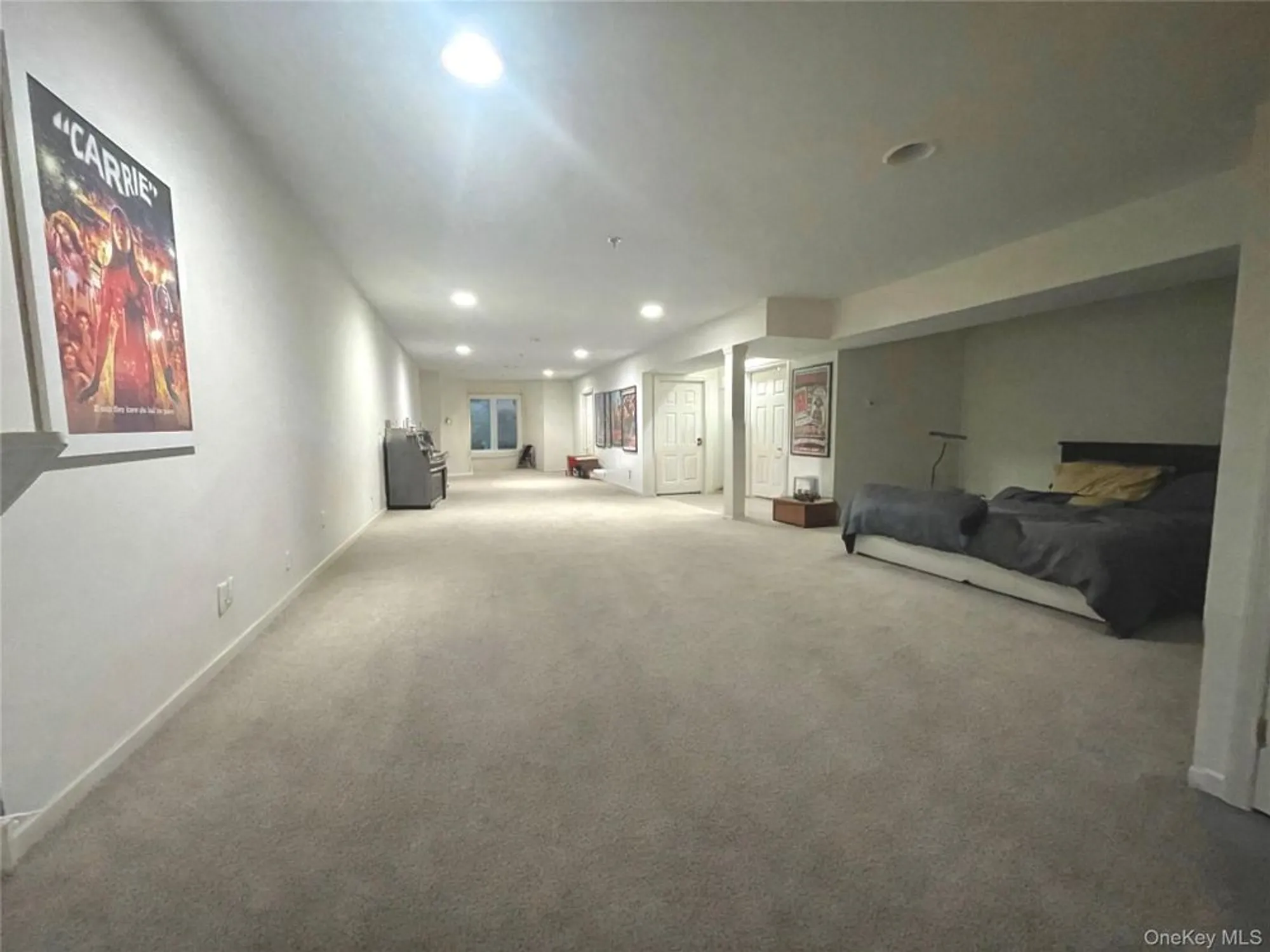 Property Slideshow image 12 of 20 | 272 spring dr, East Meadow, NY, 11554