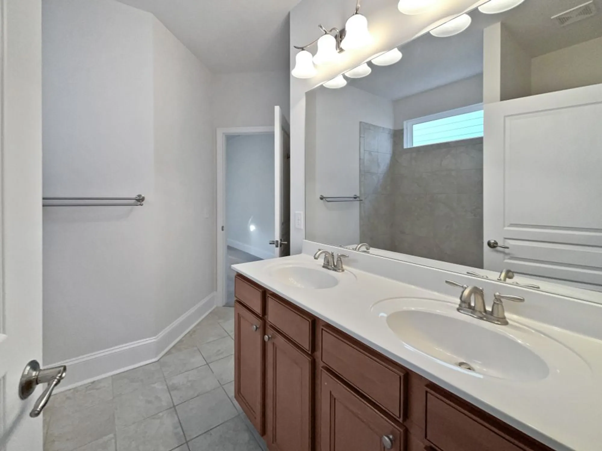 Property Slideshow image 16 of 19 | 107 paixham pl, Mount Juliet, TN, 37122