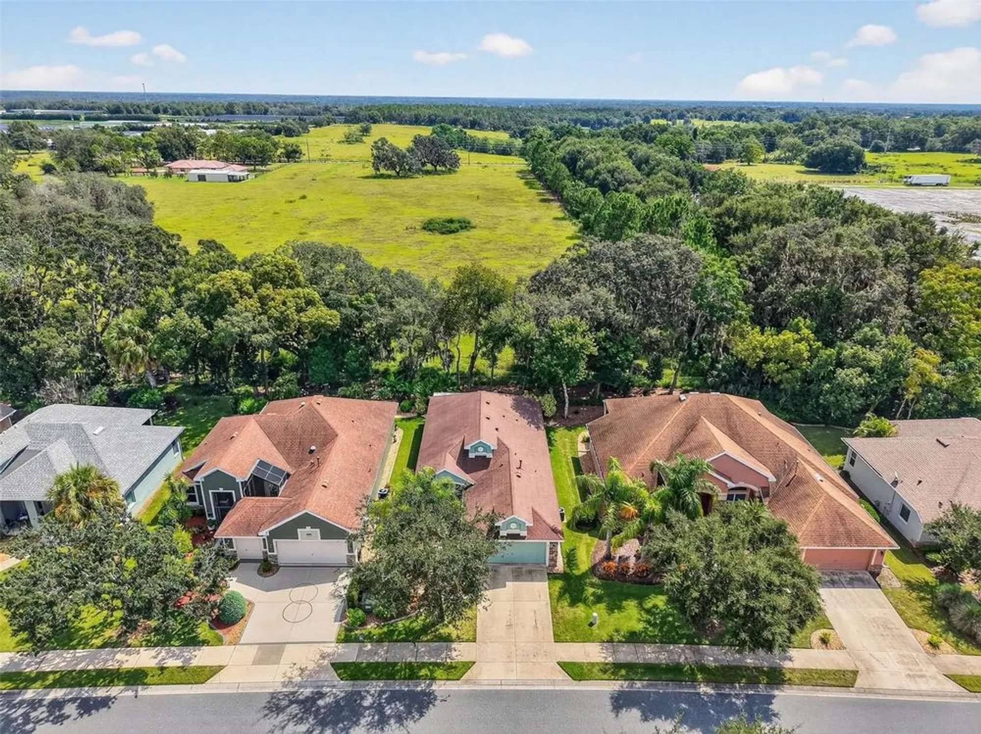 Property Slideshow image 41 of 63 | 8252 bridgeport bay cir, Mount Dora, FL, 32757