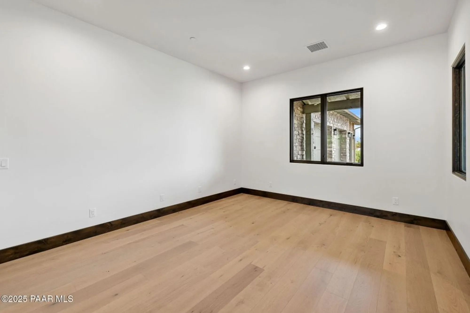 Property Slideshow image 5 of 48 | 15610 n silent moon ln, Prescott, AZ, 86305