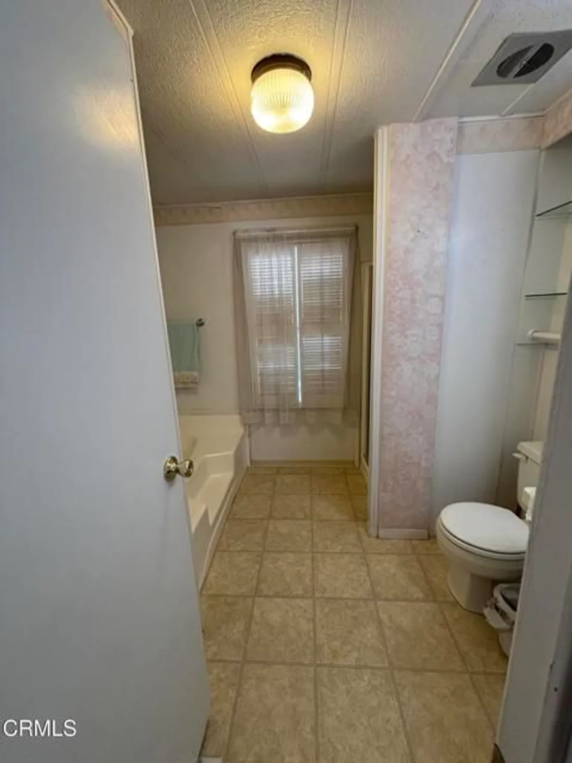 Property Slideshow image 31 of 52 | 28721 via el avion, Murrieta, CA, 92563