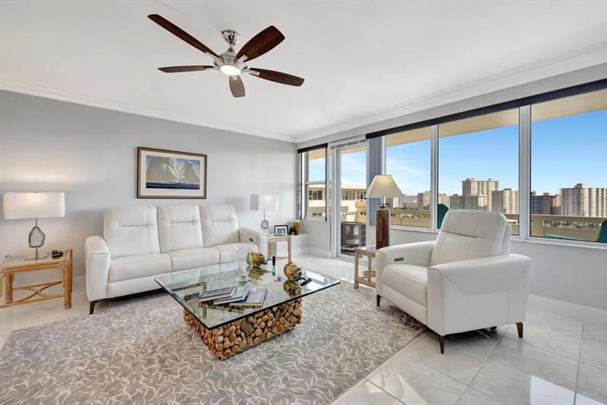 Property Slideshow image 10 of 45 | 3200 ne 36th st 1721, Fort Lauderdale, FL, 33308