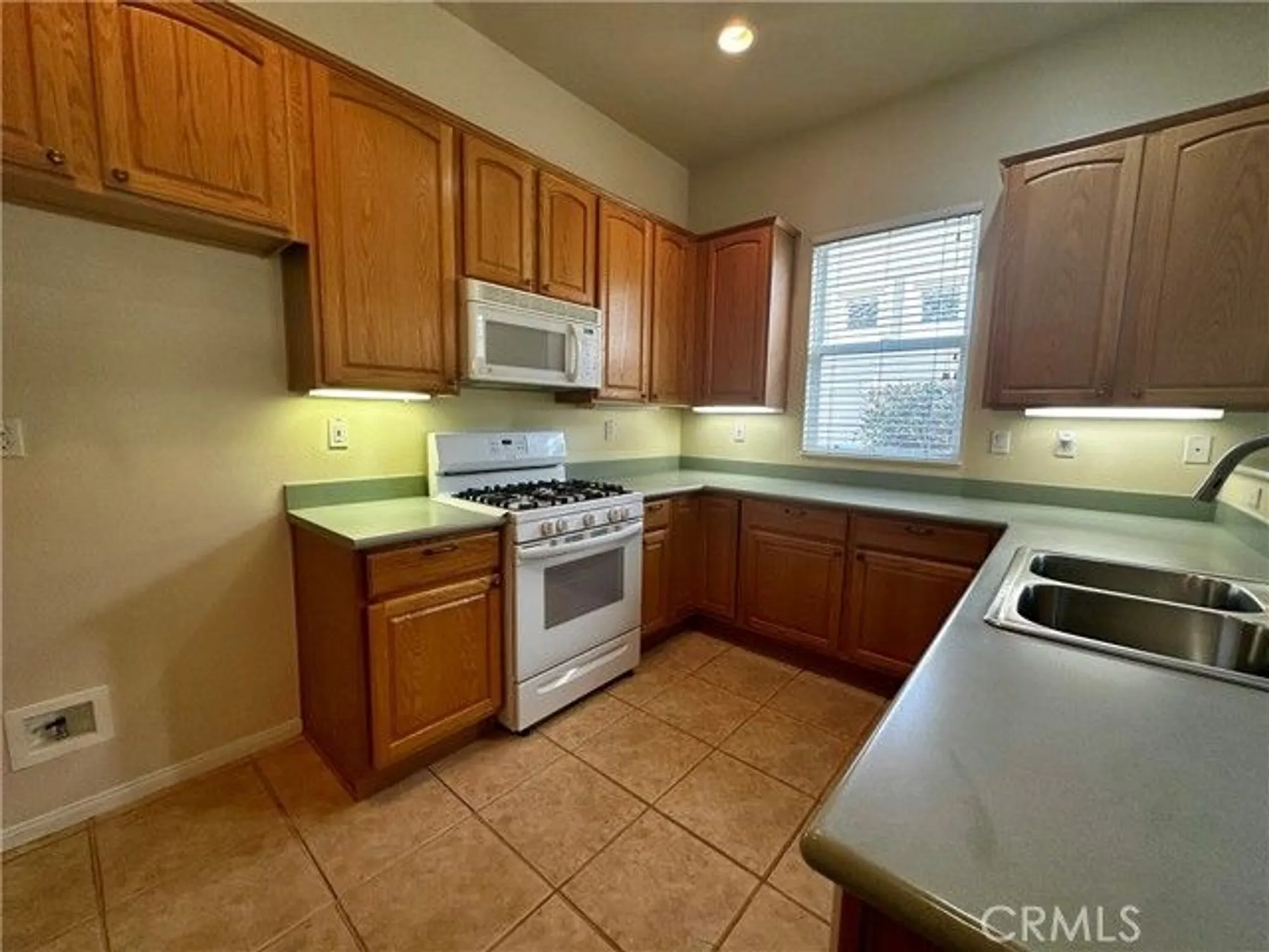 Property Slideshow image 3 of 46 | 2416 wailea beach dr, Banning, CA, 92220