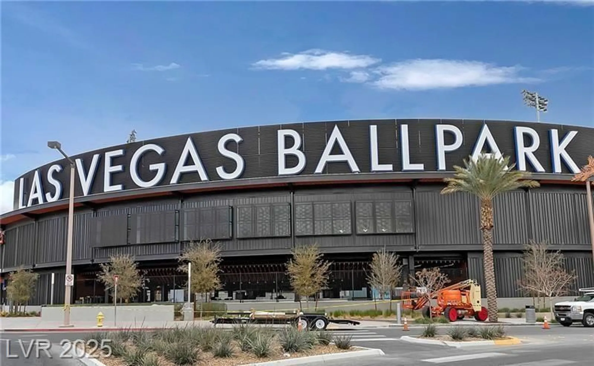 Property Slideshow image 91 of 99 | 10712 button willow dr, Las Vegas, NV, 89134