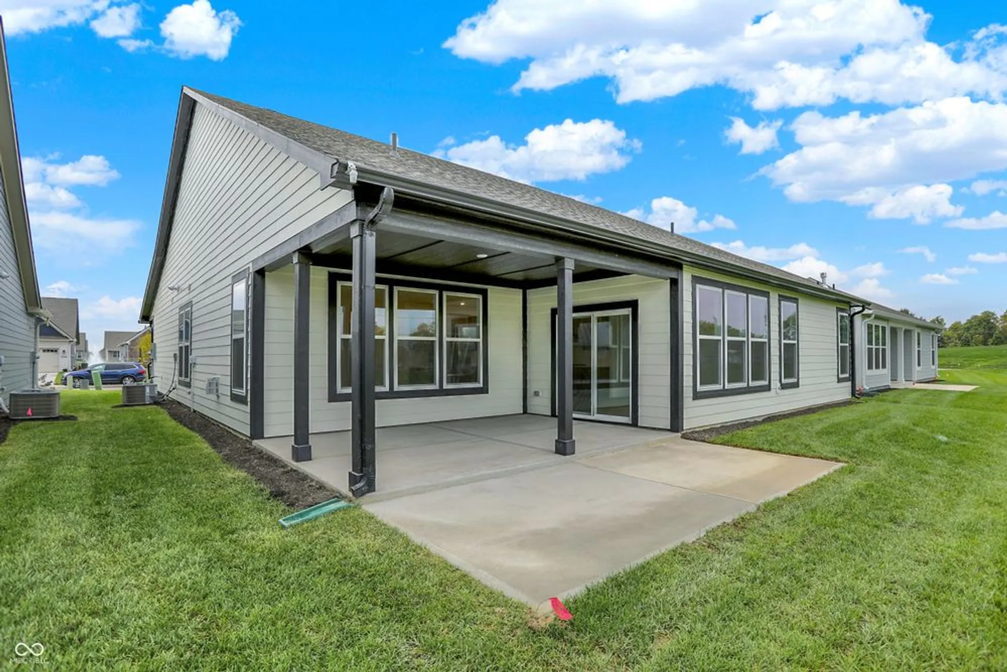 Property Slideshow image 51 of 52 | 5076 foxley park ln, Avon, IN, 46123