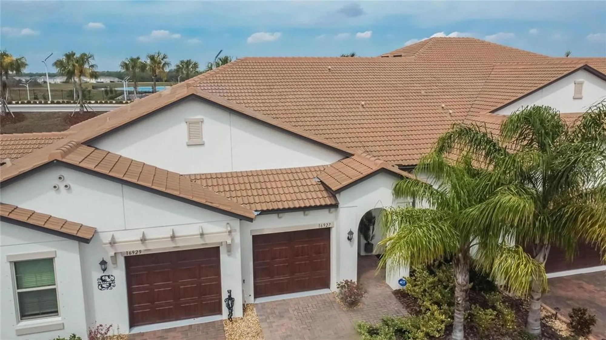 Property Slideshow image 50 of 97 | 16927 april plush dr, Wimauma, FL, 33598