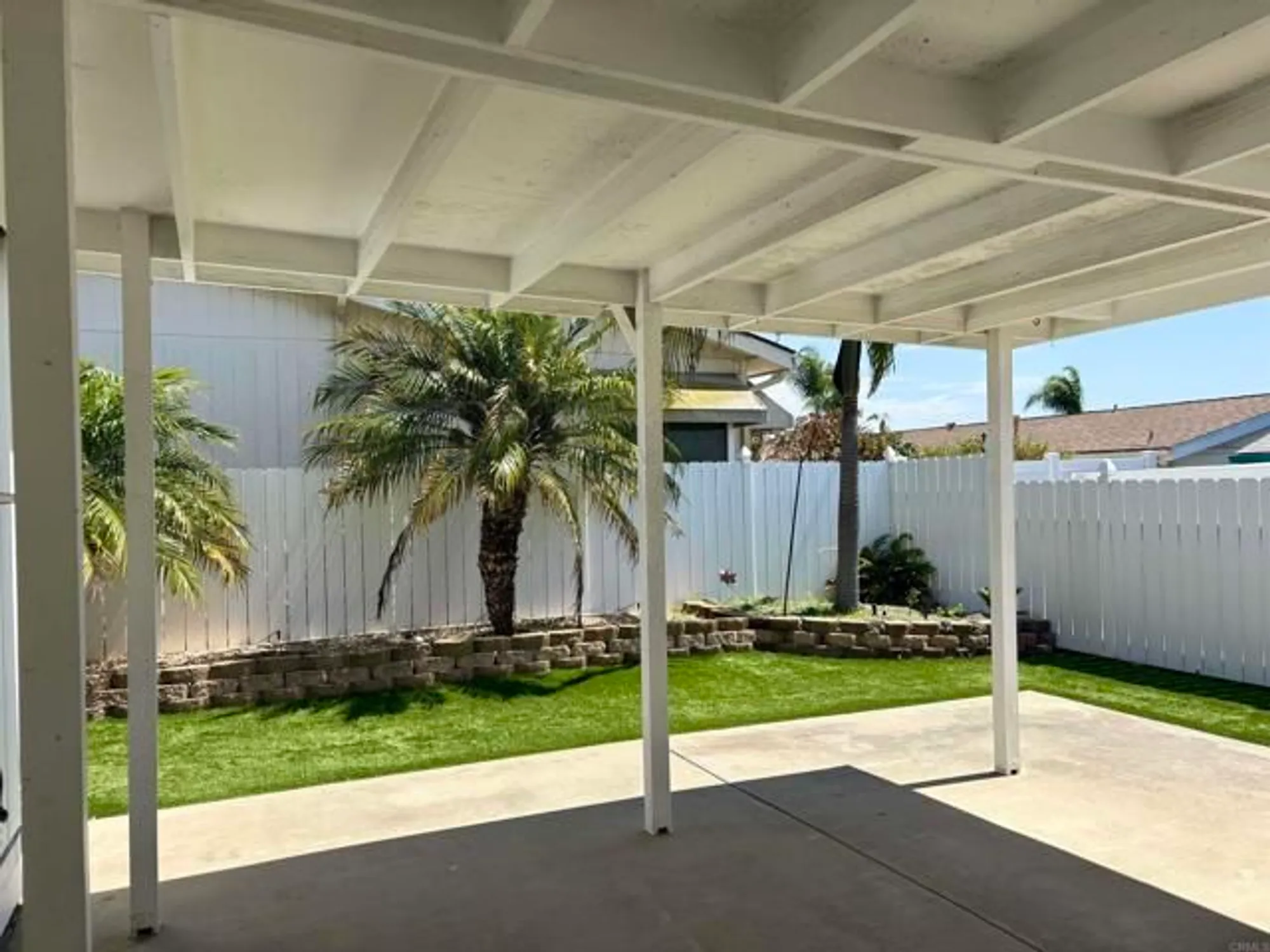 Property Slideshow image 4 of 32 | 629 via santa cruz, Vista, CA, 92081