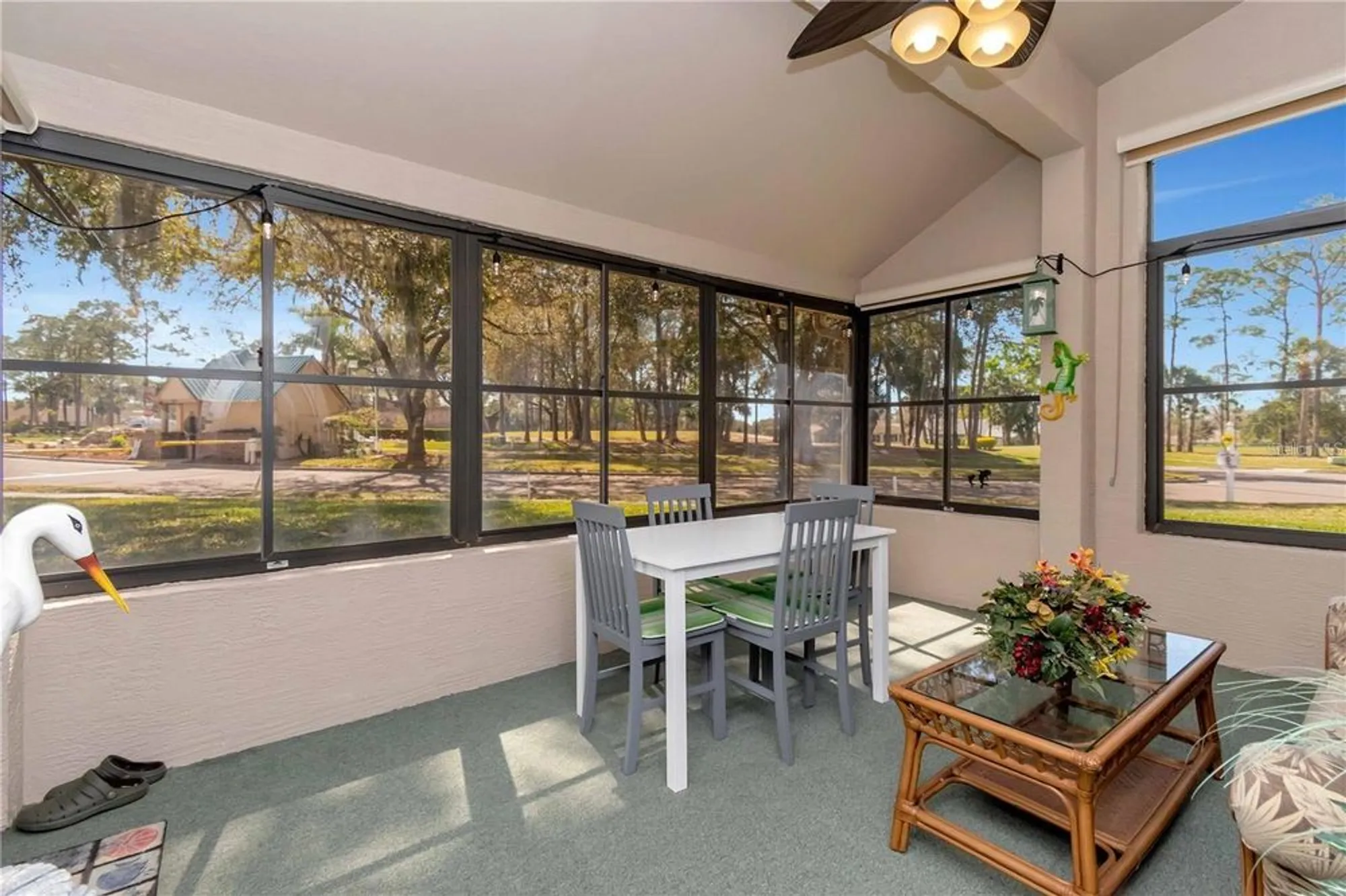Property Slideshow image 24 of 39 | 9626 woodhollow ct, New Port Richey, FL, 34655