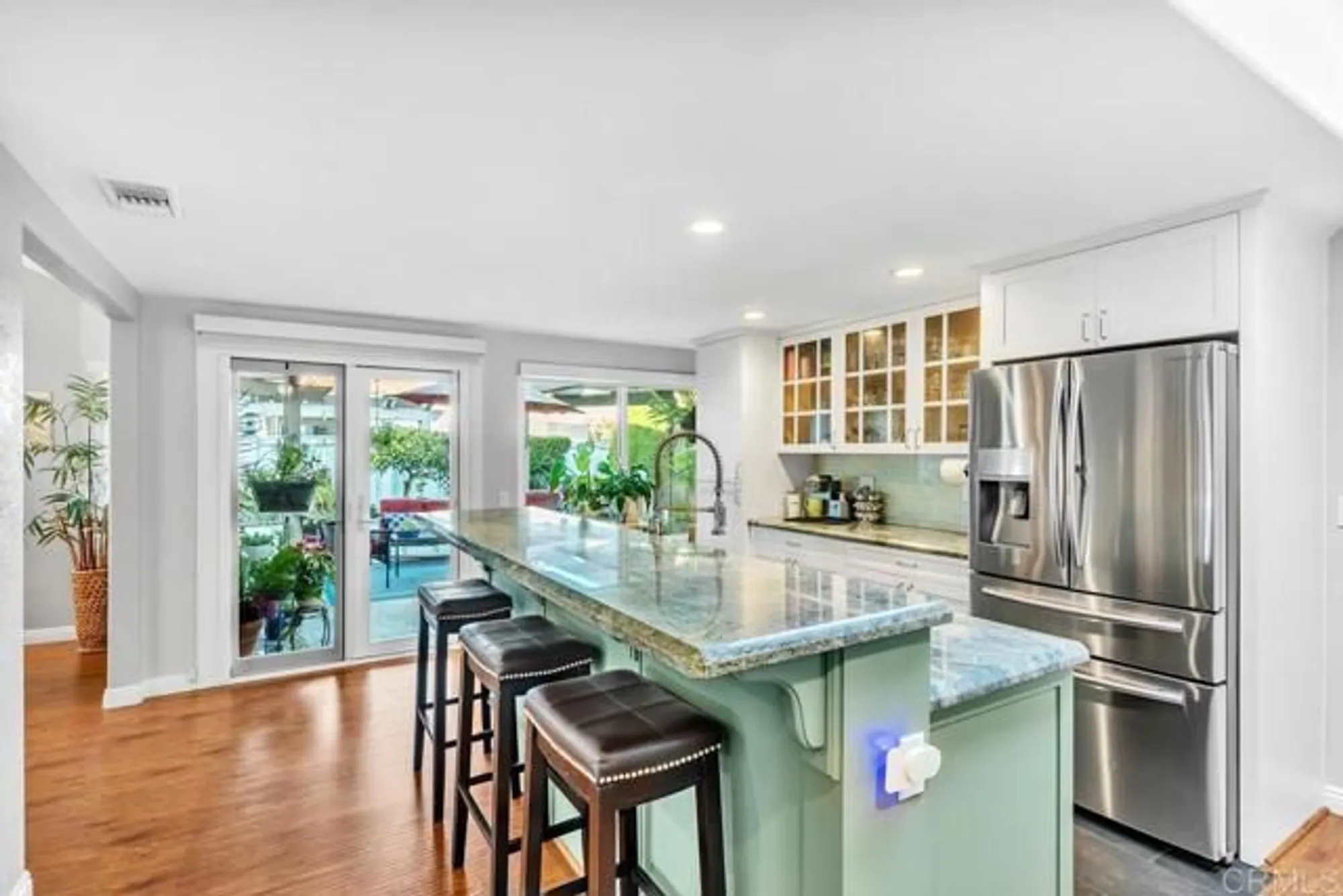 Property Slideshow image 16 of 42 | 4169 rhodes way, Oceanside, CA, 92056