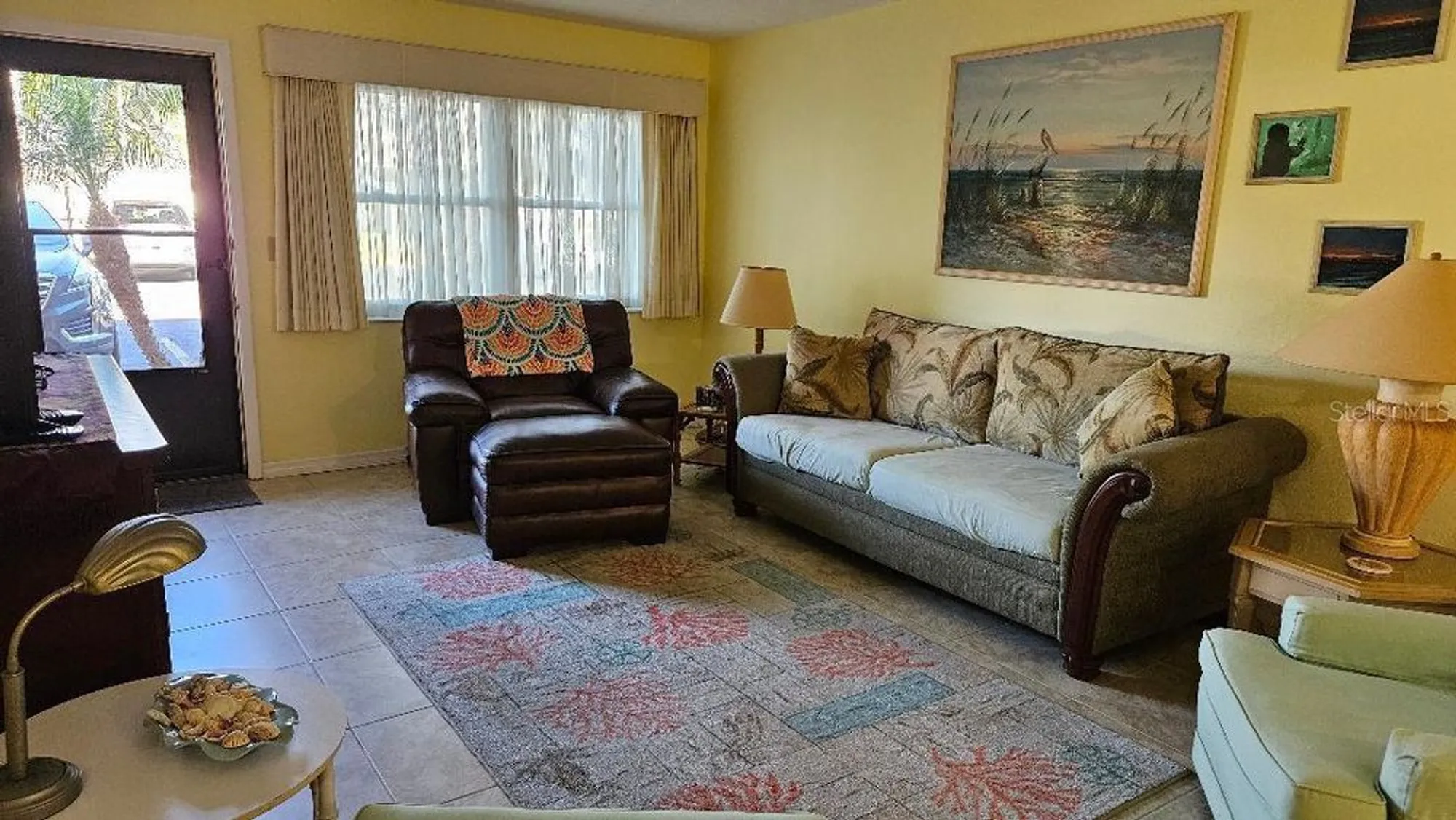 Property Slideshow image 8 of 32 | 5975 terrace park dr n unit 102, St Petersburg, FL, 33709