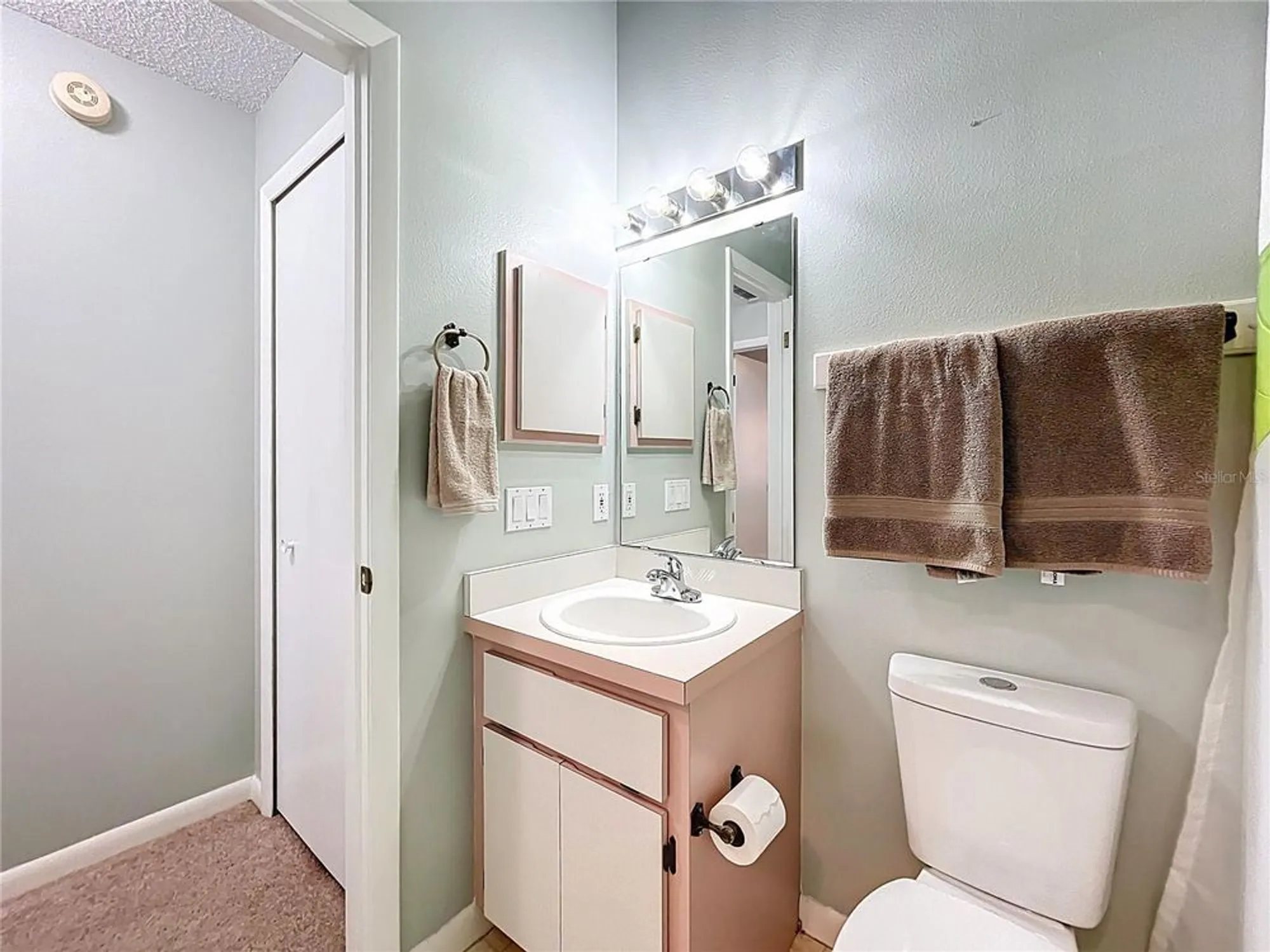 Property Slideshow image 34 of 55 | 5530 rosewall cir, Leesburg, FL, 34748