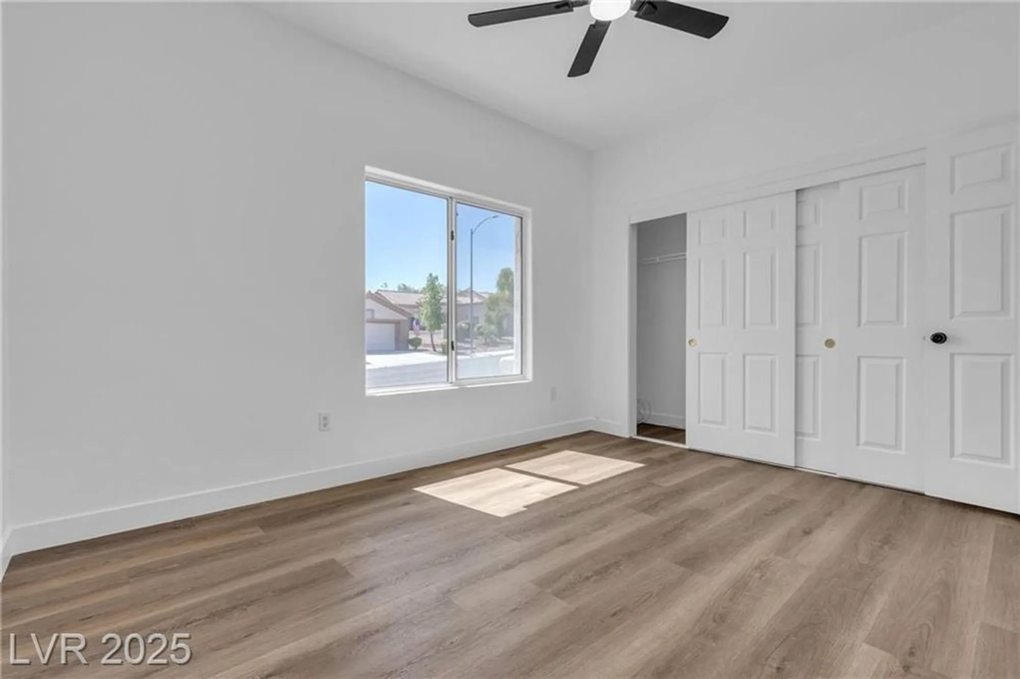 Property Slideshow image 17 of 51 | 10636 argents hill dr, Las Vegas, NV, 89134