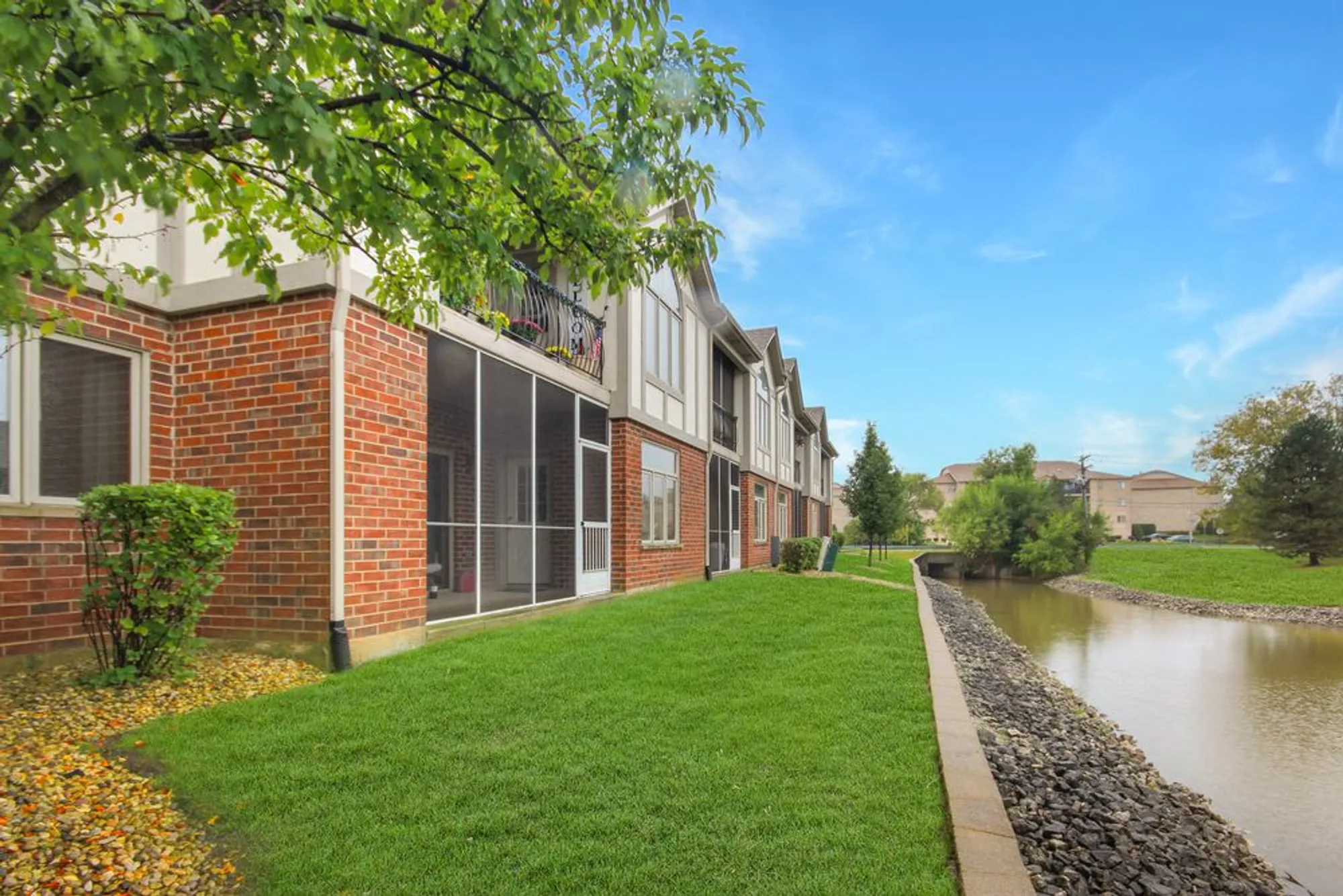 Property Slideshow image 14 of 15 | 6254 kallsen dr unit 4, Tinley Park, IL, 60477