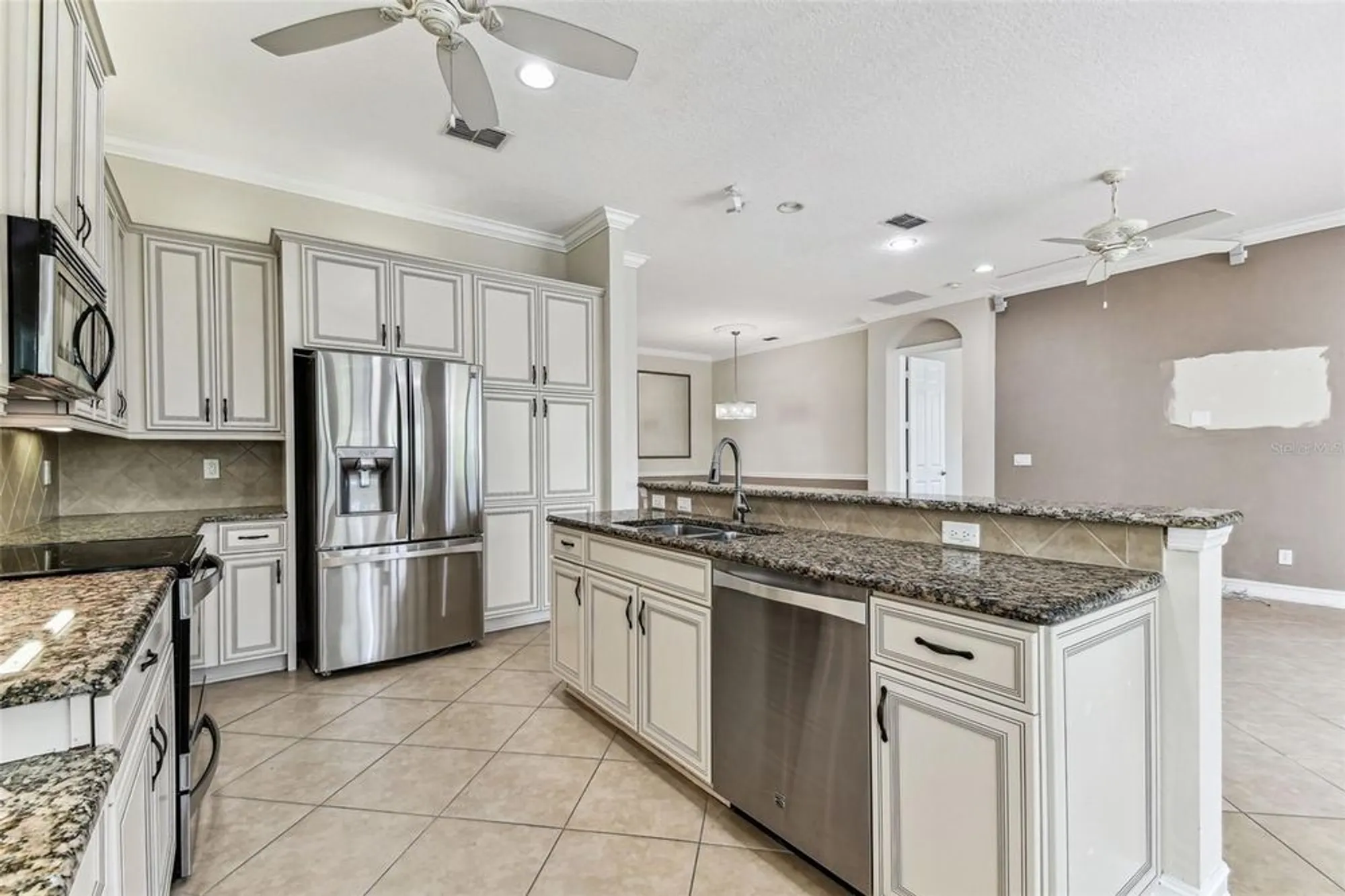 Property Slideshow image 28 of 100 | 16101 cape coral dr, Wimauma, FL, 33598