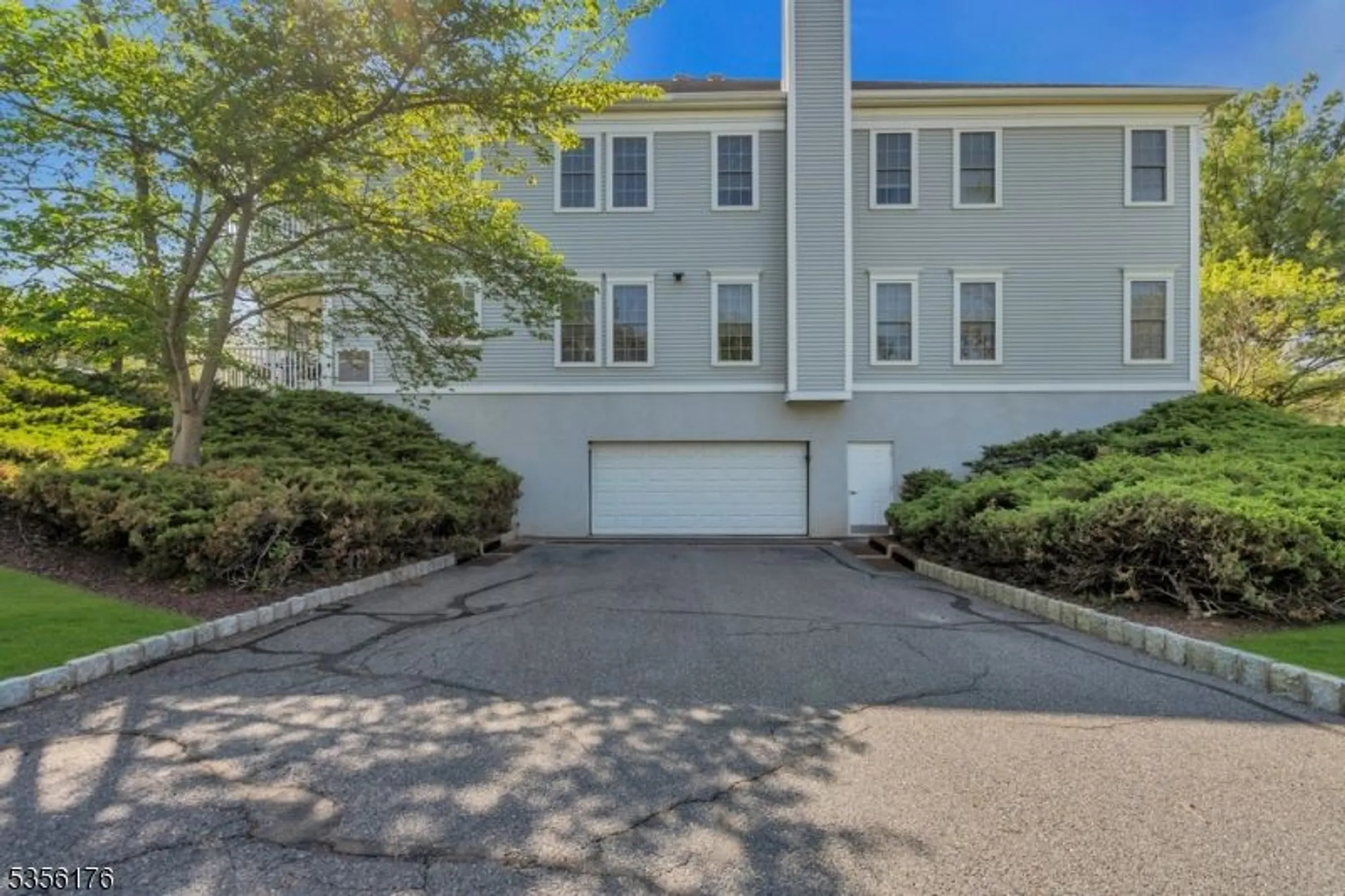 Property Slideshow image 17 of 18 | 5006 brookfield glen dr # 06, Belvidere, NJ, 07823