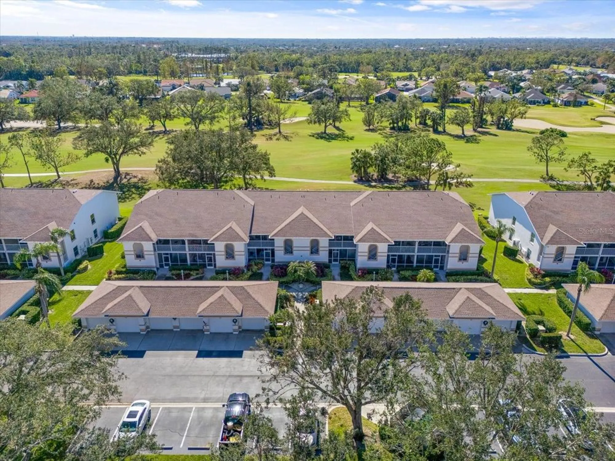 Property Slideshow image 53 of 67 | 6908 drewrys blf apt 711, Bradenton, FL, 34203