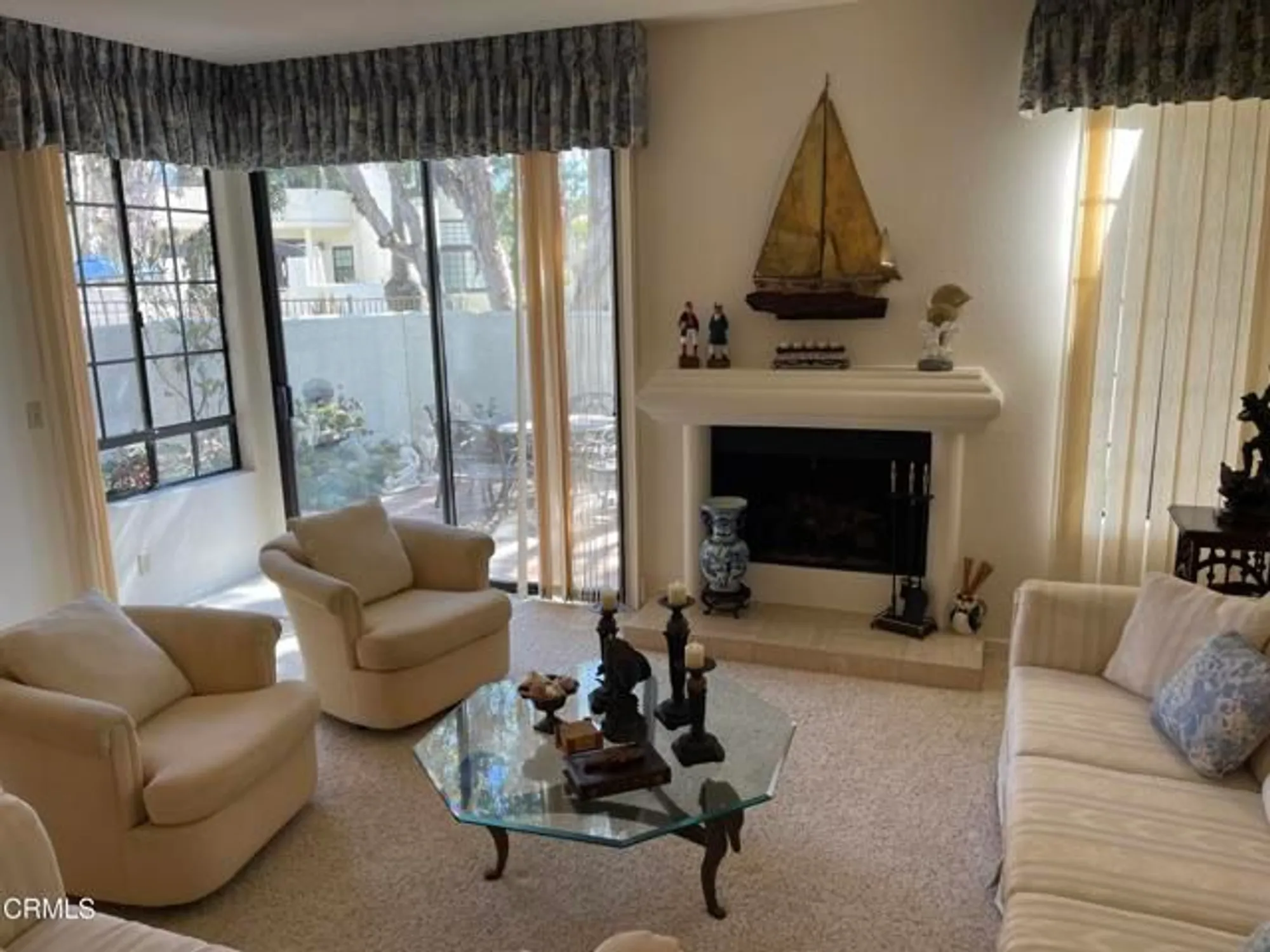 Property Slideshow image 17 of 75 | 2240 cannes sq, Oxnard, CA, 93035
