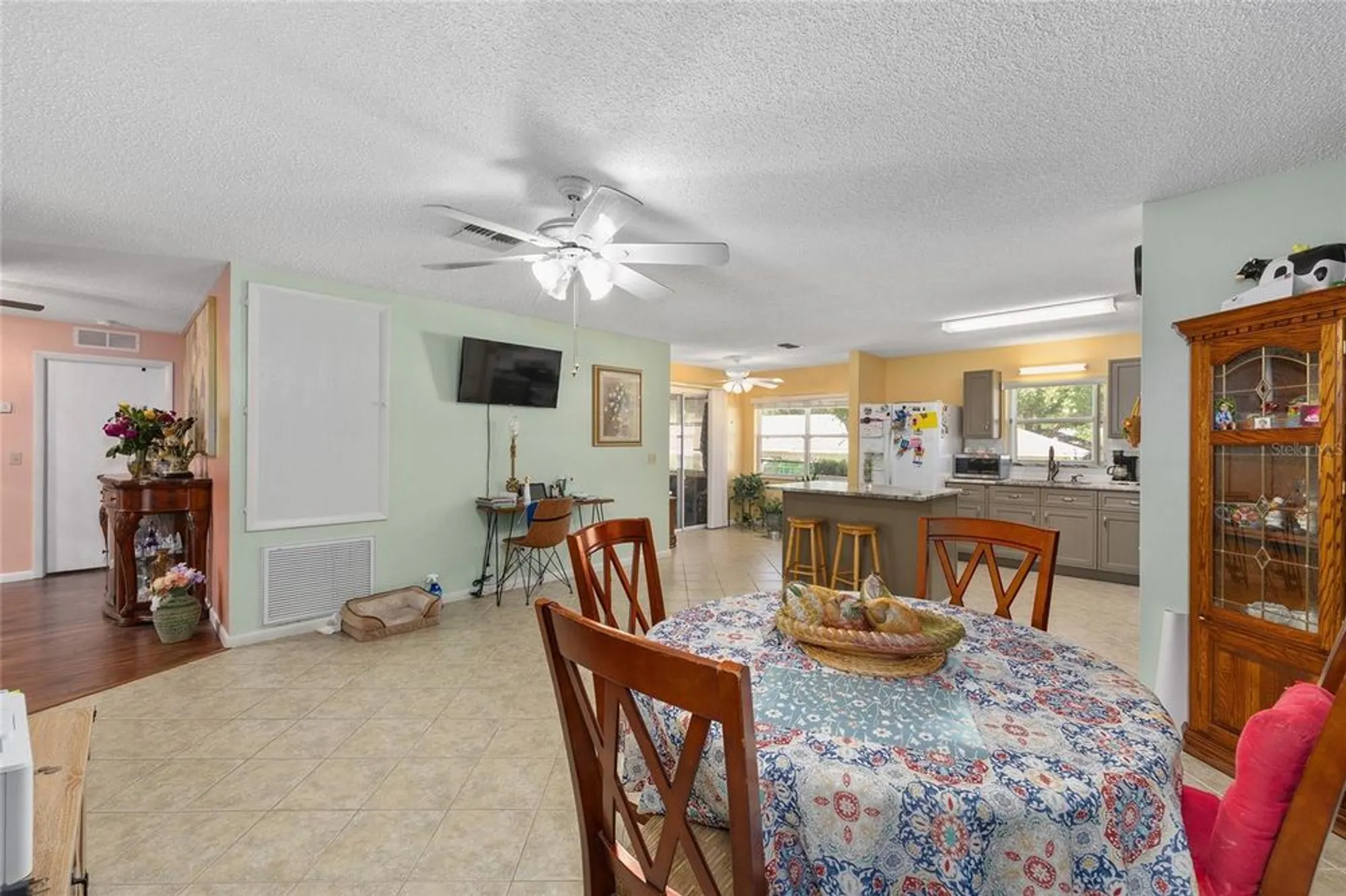 Property Slideshow image 9 of 18 | 9661 sw 95th ct b, Ocala, FL, 34481