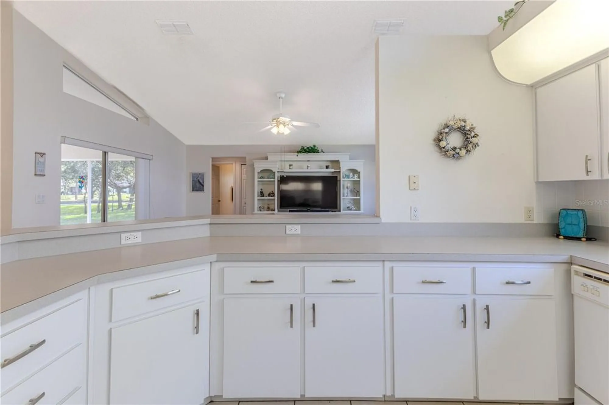 Property Slideshow image 25 of 64 | 432 mistwood ct, Spring Hill, FL, 34609