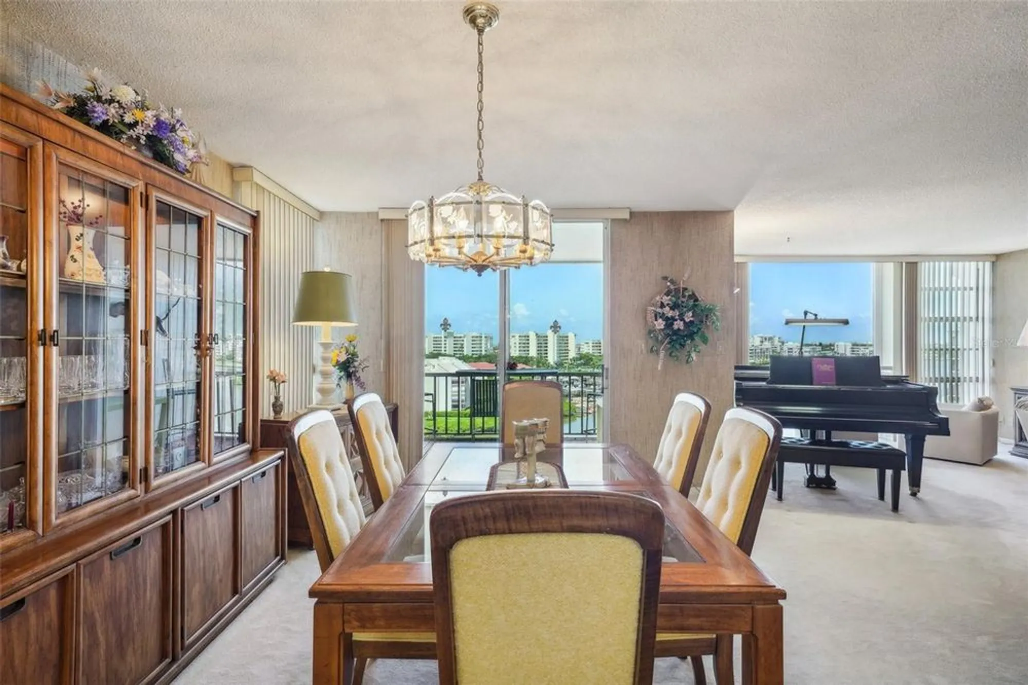 Property Slideshow image 10 of 66 | 7400 sun island dr 802, South Pasadena, FL, 33707