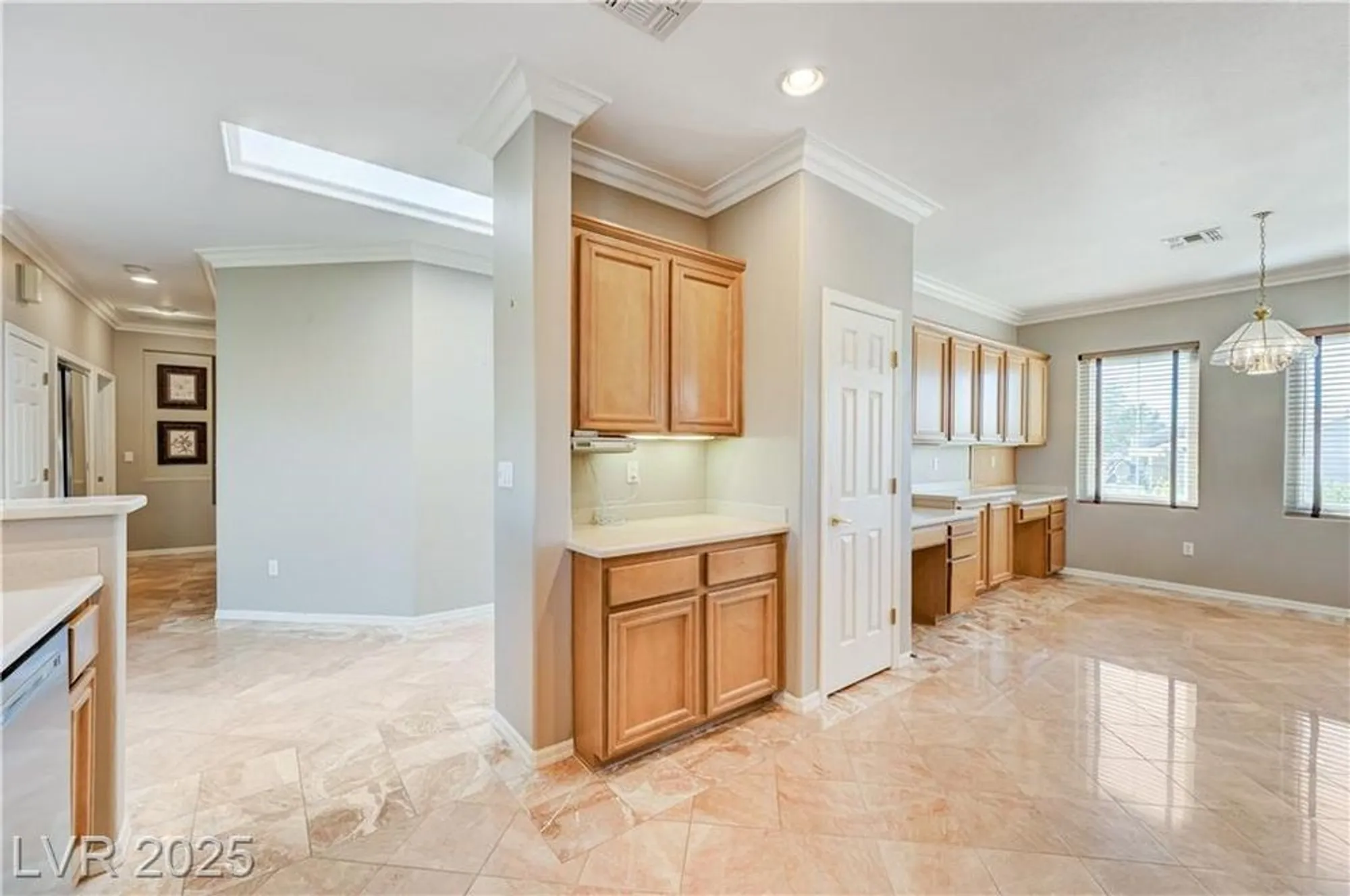 Property Slideshow image 9 of 41 | 2738 grand forks rd, Henderson, NV, 89052