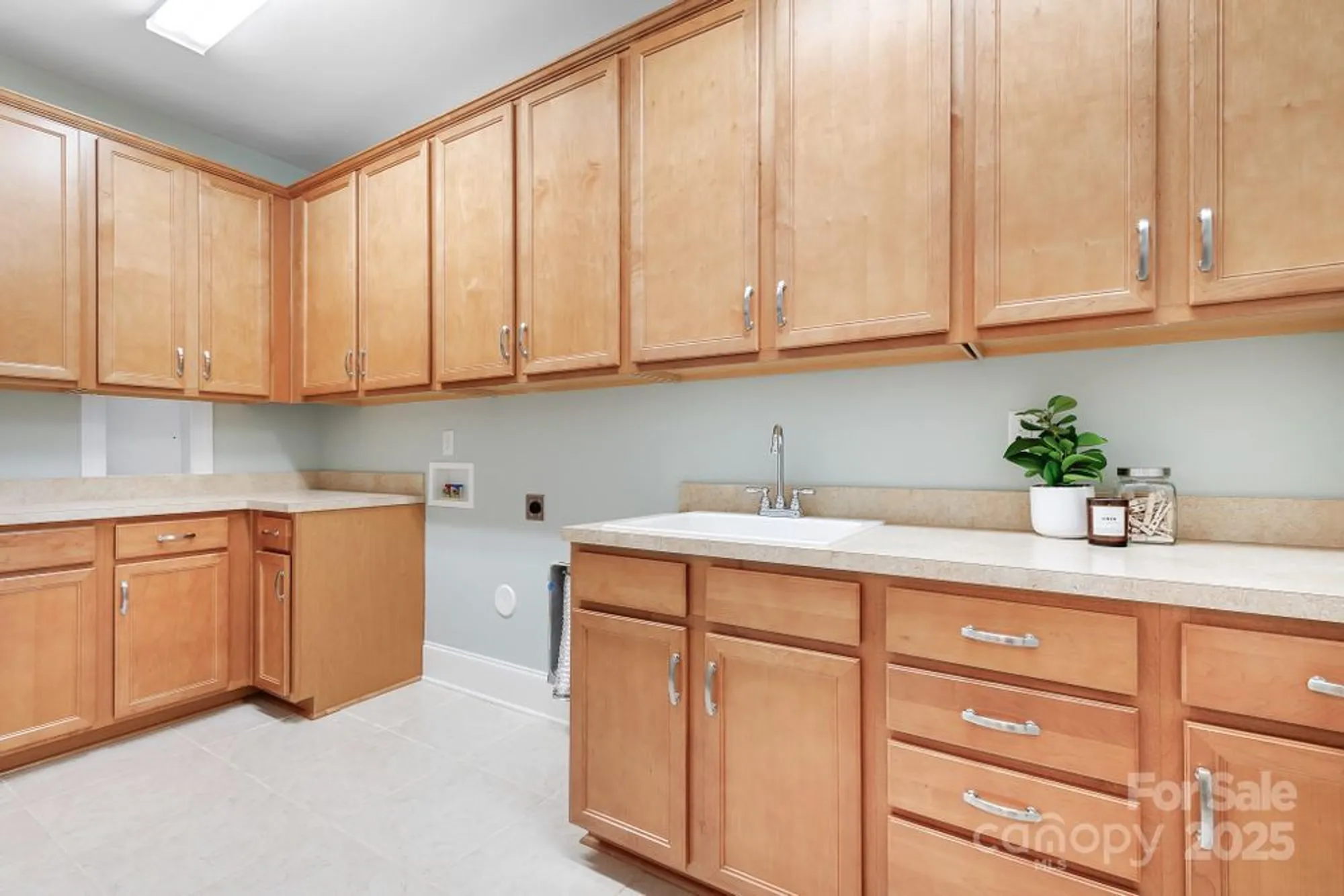 Property Slideshow image 18 of 43 | 12700 meetinghouse dr, Cornelius, NC, 28031