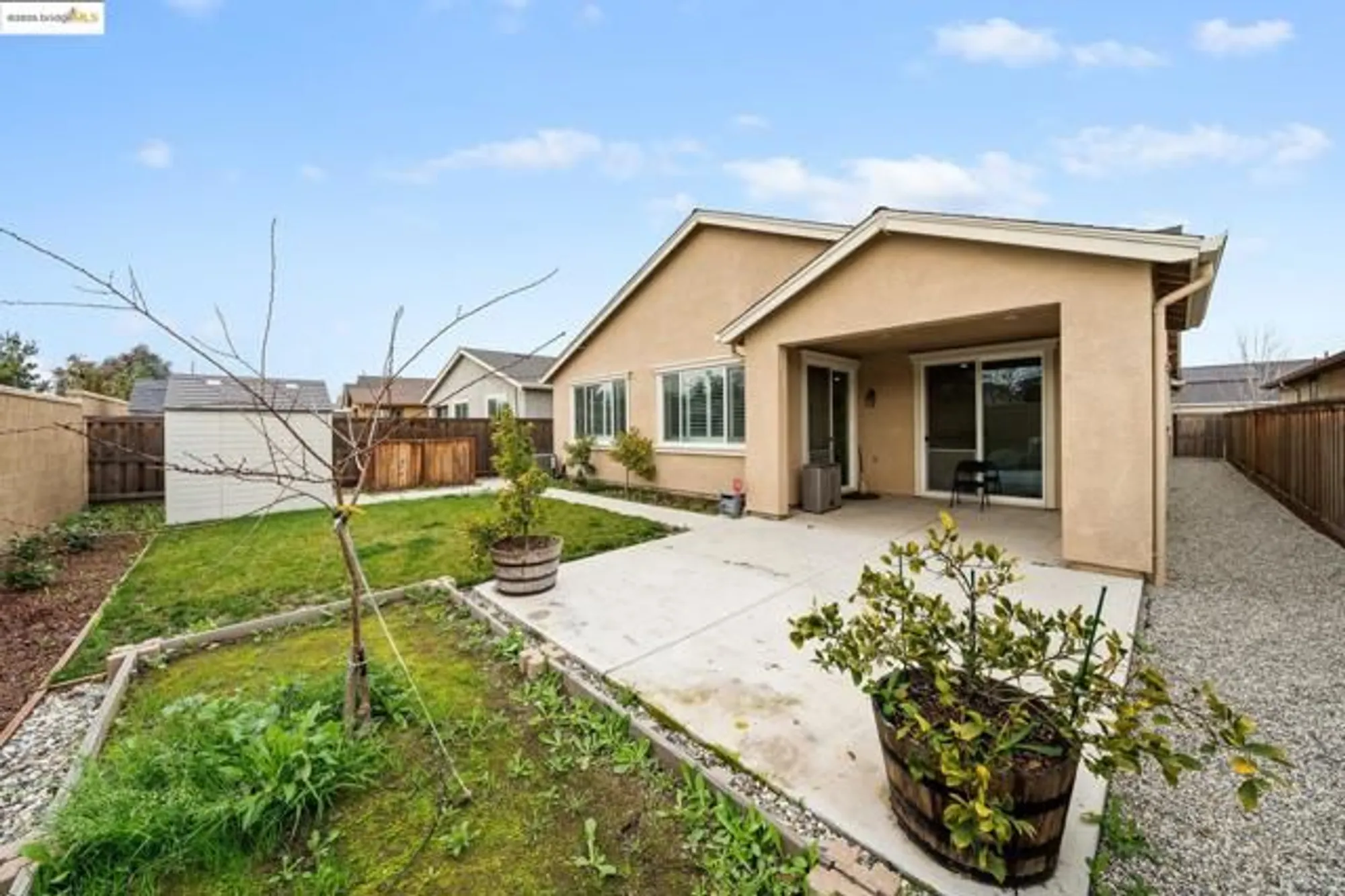 Property Slideshow image 18 of 22 | 1052 camborne dr, Manteca, CA, 95336