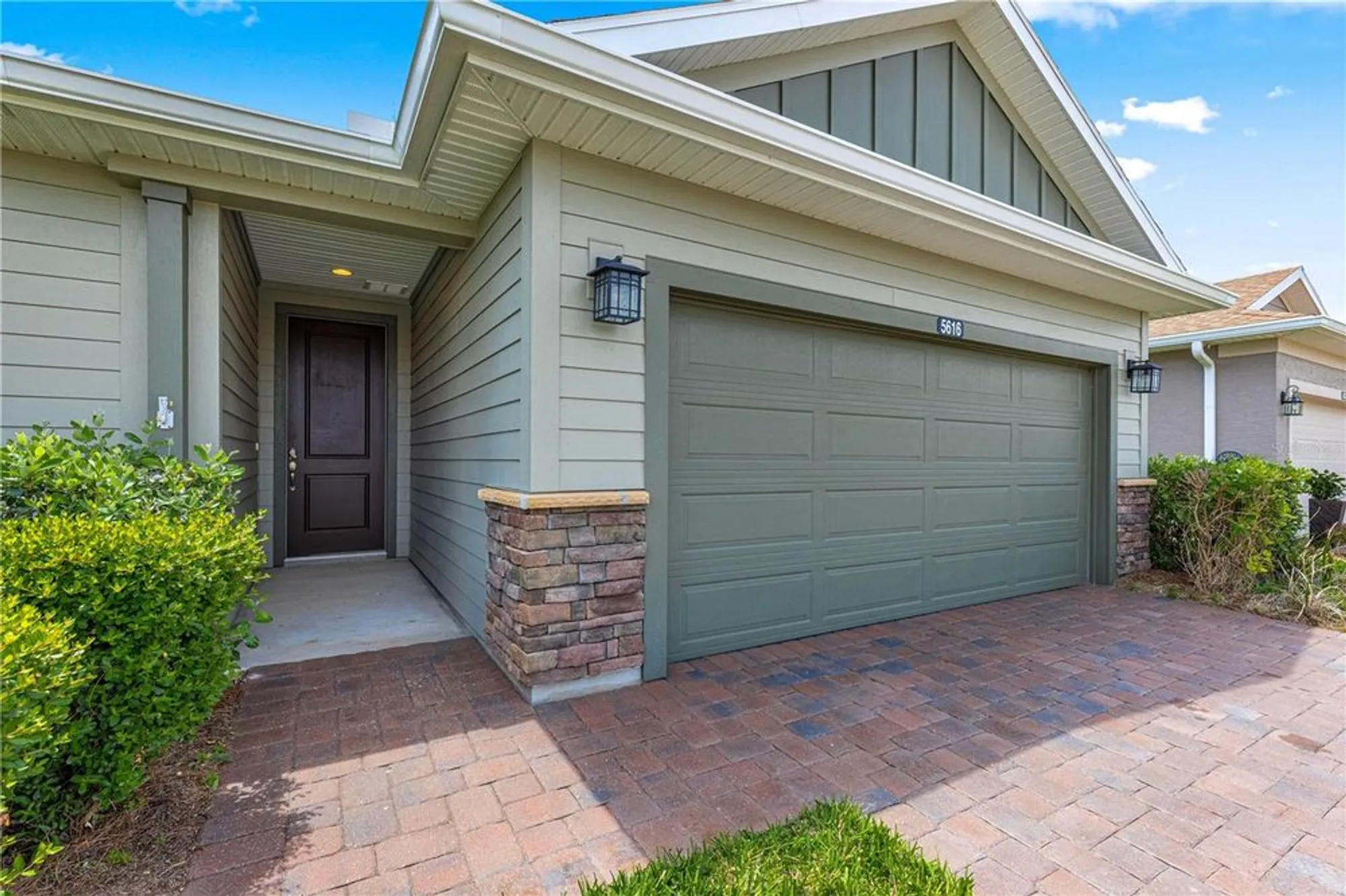 Property Slideshow image 5 of 46 | 5616 nw 39th ln, Ocala, FL, 34482