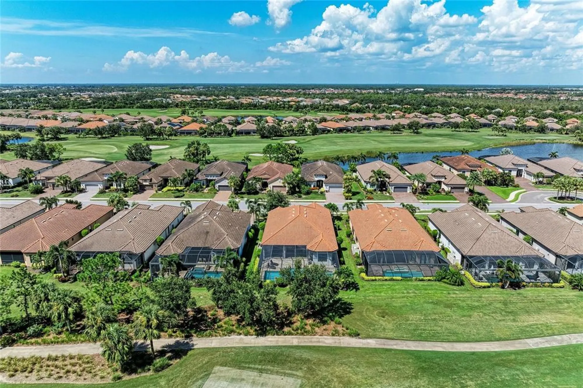 Property Slideshow image 54 of 94 | 4632 benito ct, Lakewood Ranch, FL, 34211