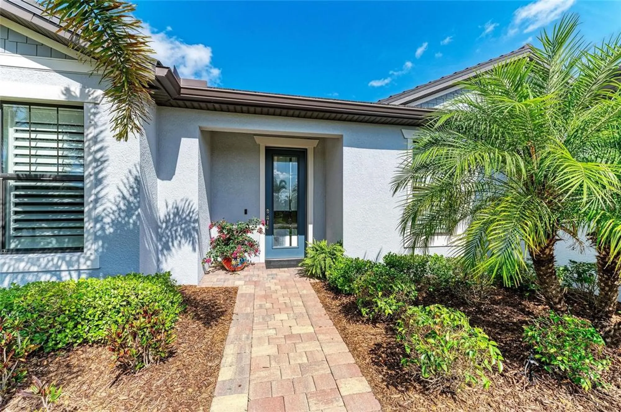Property Slideshow image 7 of 70 | 7136 summerland cv, Bradenton, FL, 34202