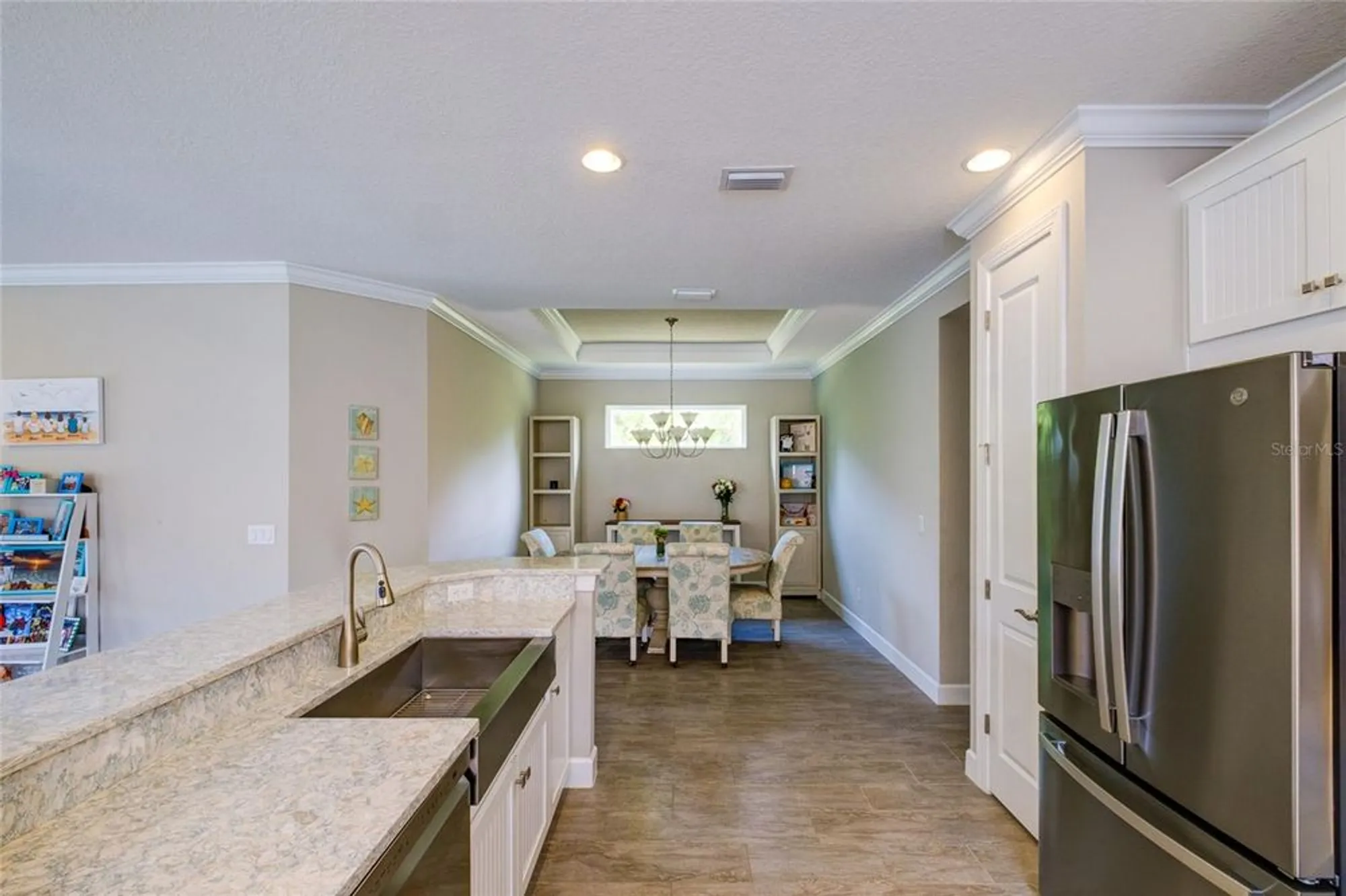 Property Slideshow image 14 of 46 | 5301 bartolomeo st, Sarasota, FL, 34238