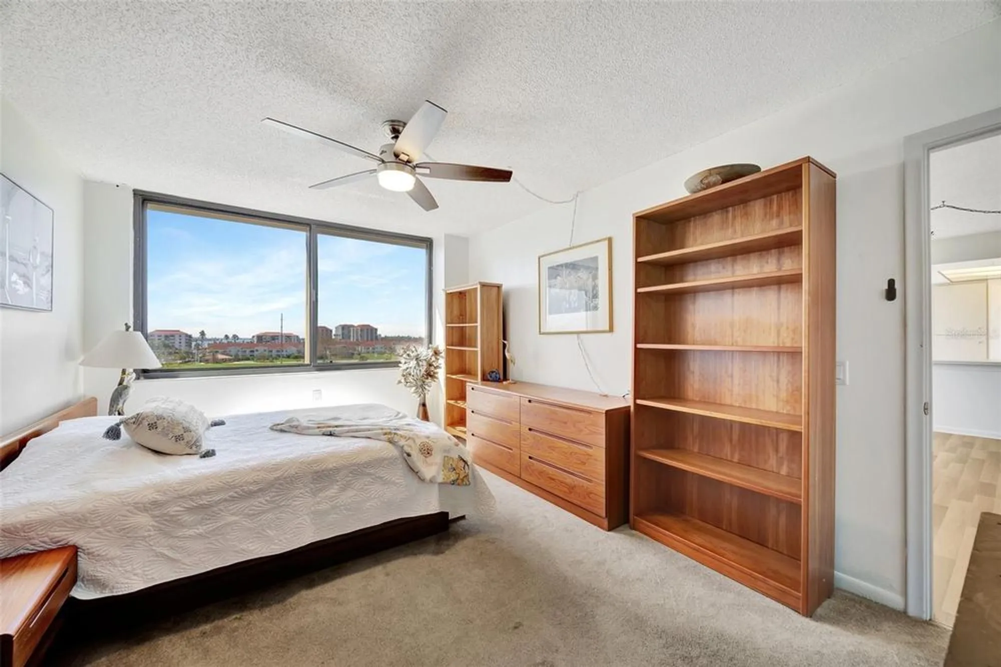 Property Slideshow image 13 of 31 | 6269 palma del mar blvd s apt 608, St Petersburg, FL, 33715