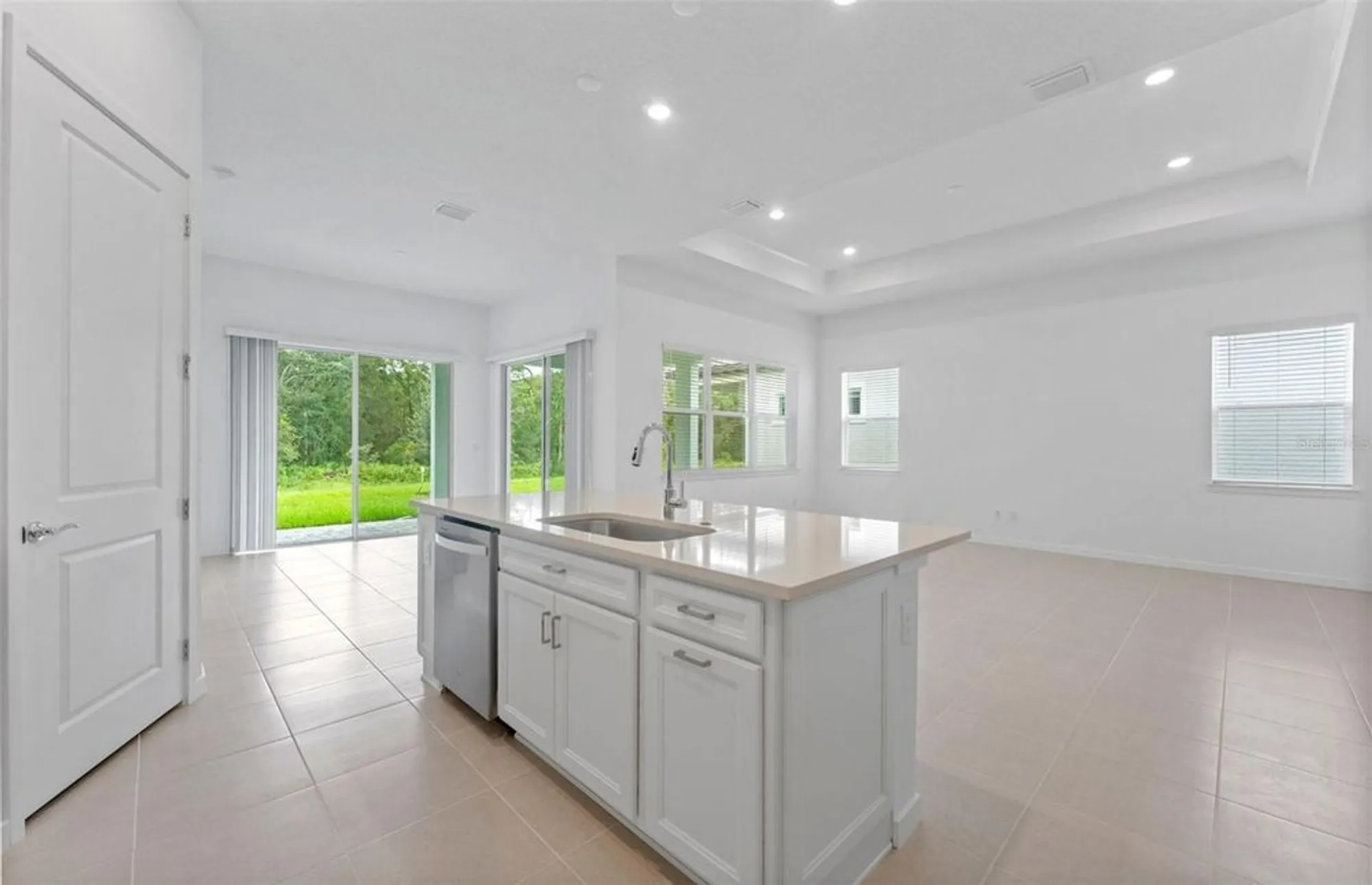 Property Slideshow image 4 of 27 | 13682 canyon ridge rd, Spring Hill, FL, 34610