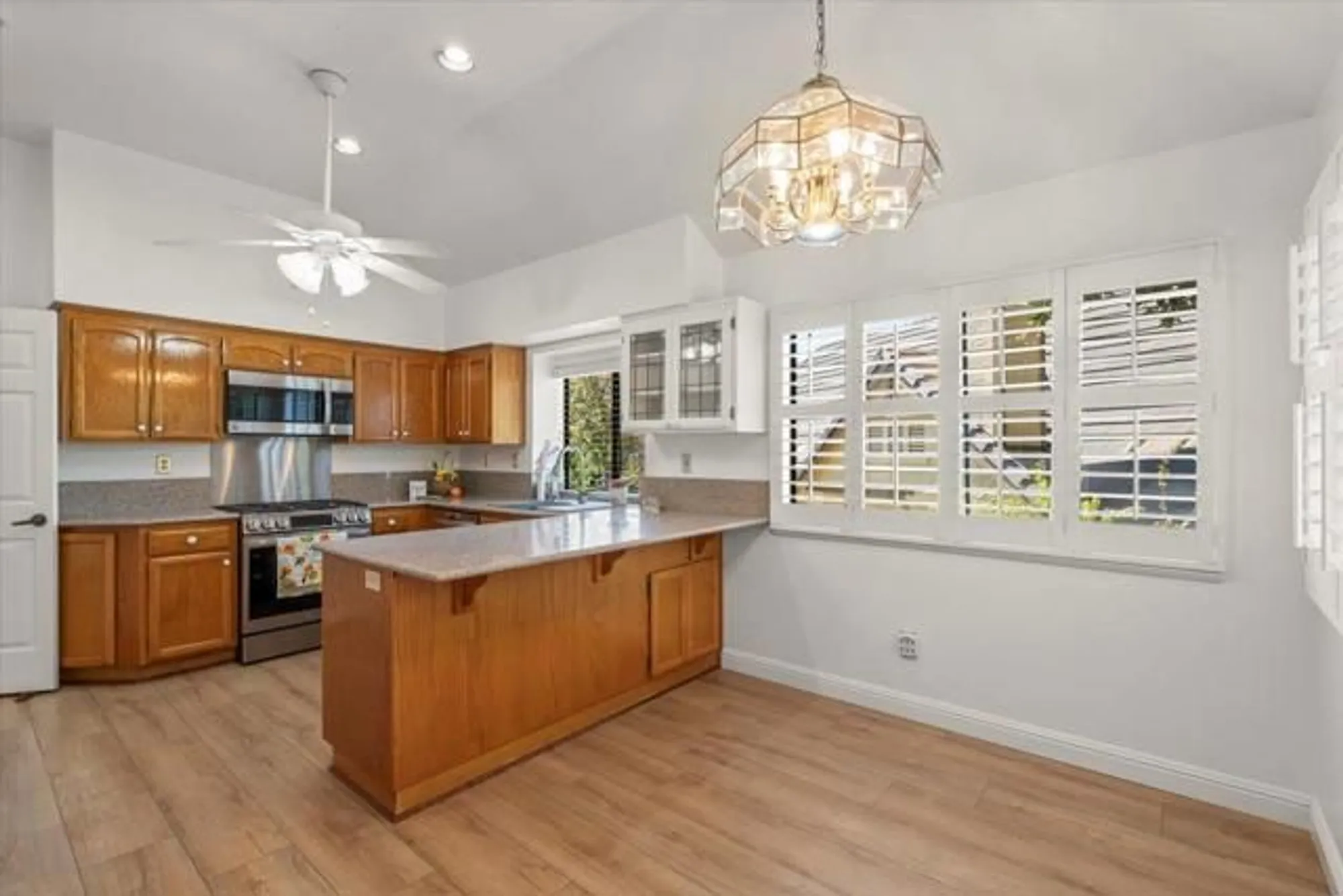 Property Slideshow image 12 of 19 | 7886 moorfoot ct, San Jose, CA, 95135