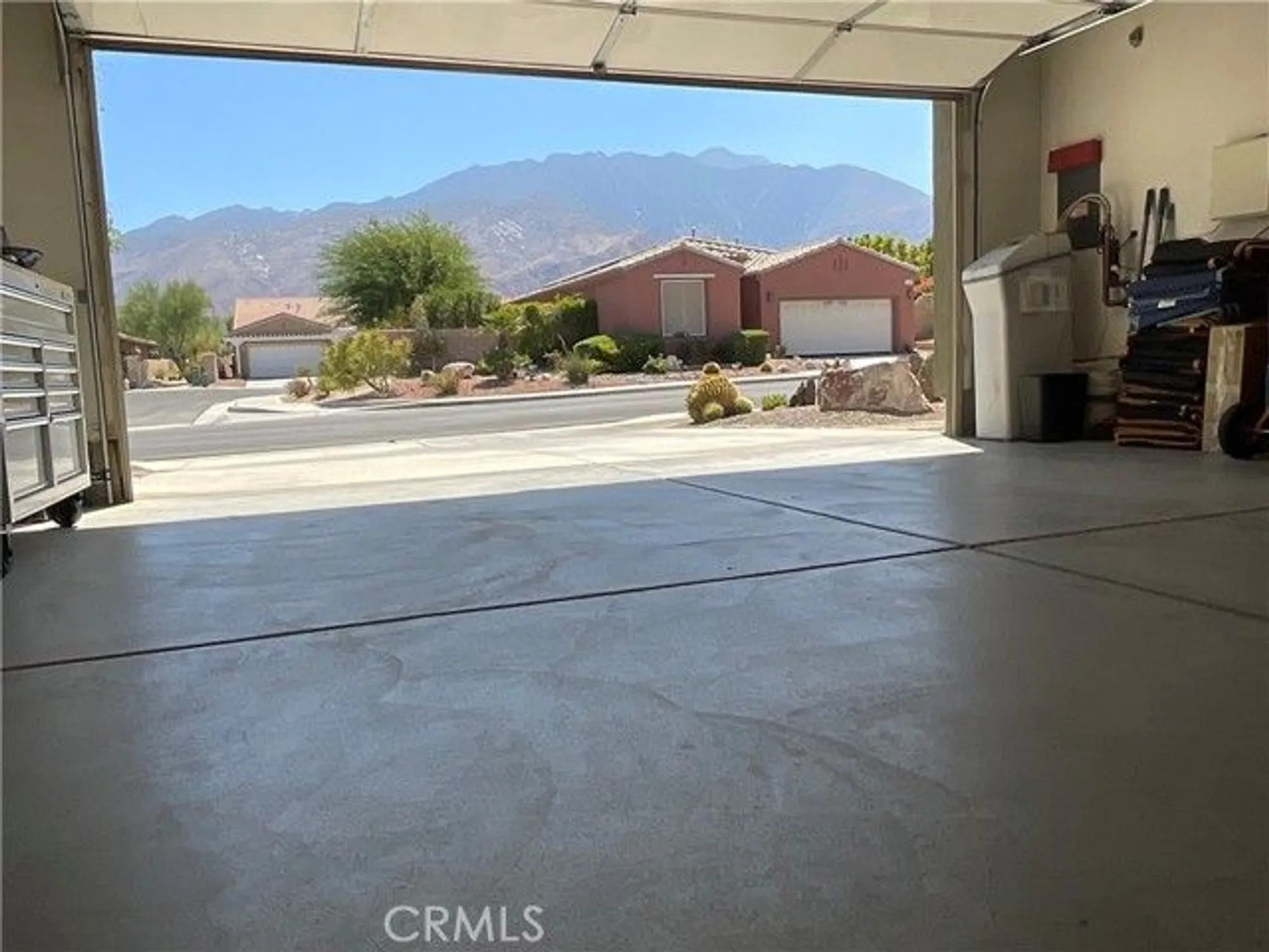 Property Slideshow image 6 of 34 | 2298 savanna way, Palm Springs, CA, 92262