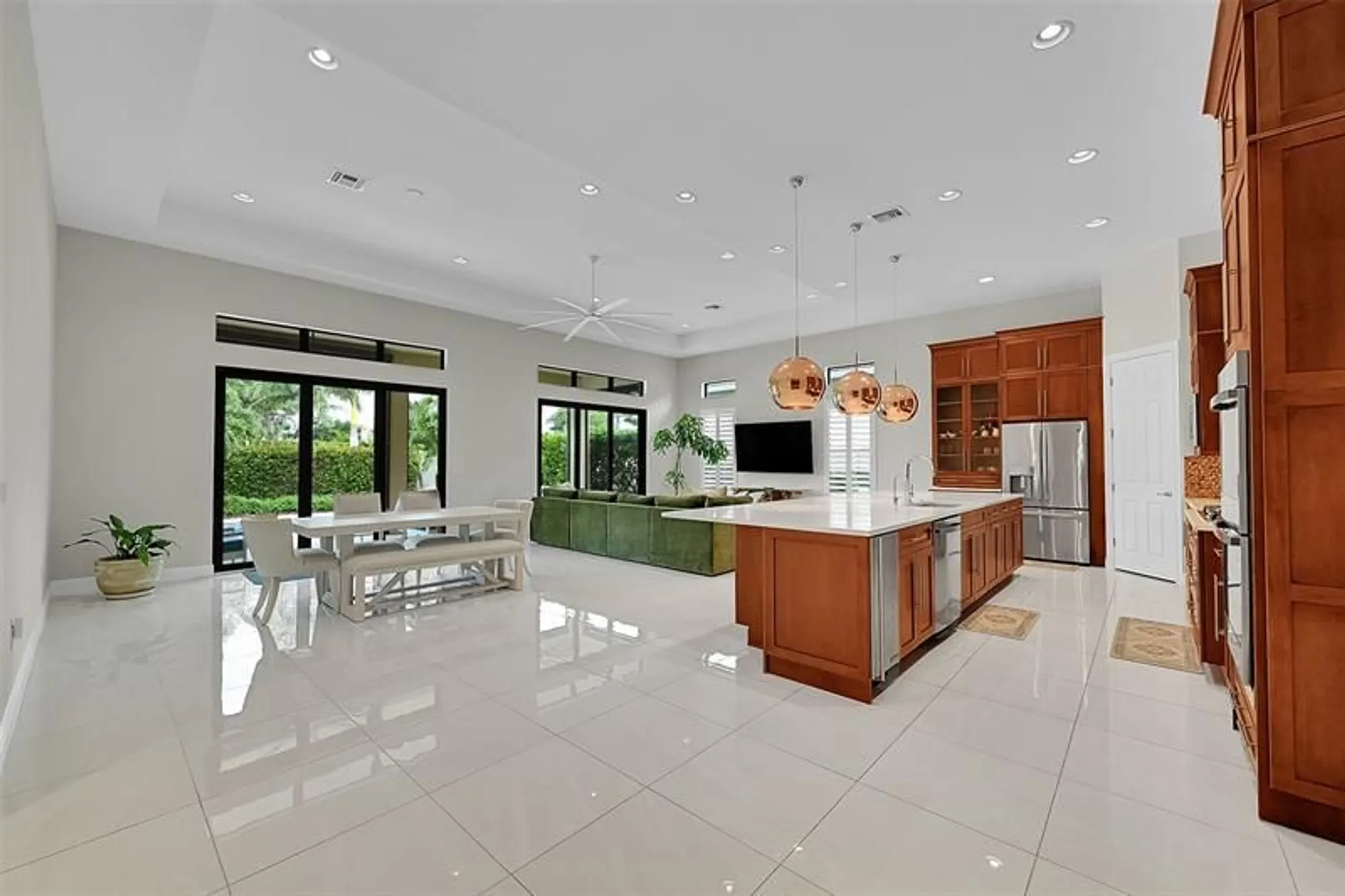 Property Slideshow image 3 of 28 | 9375 cantal cir, Parkland, FL, 33076