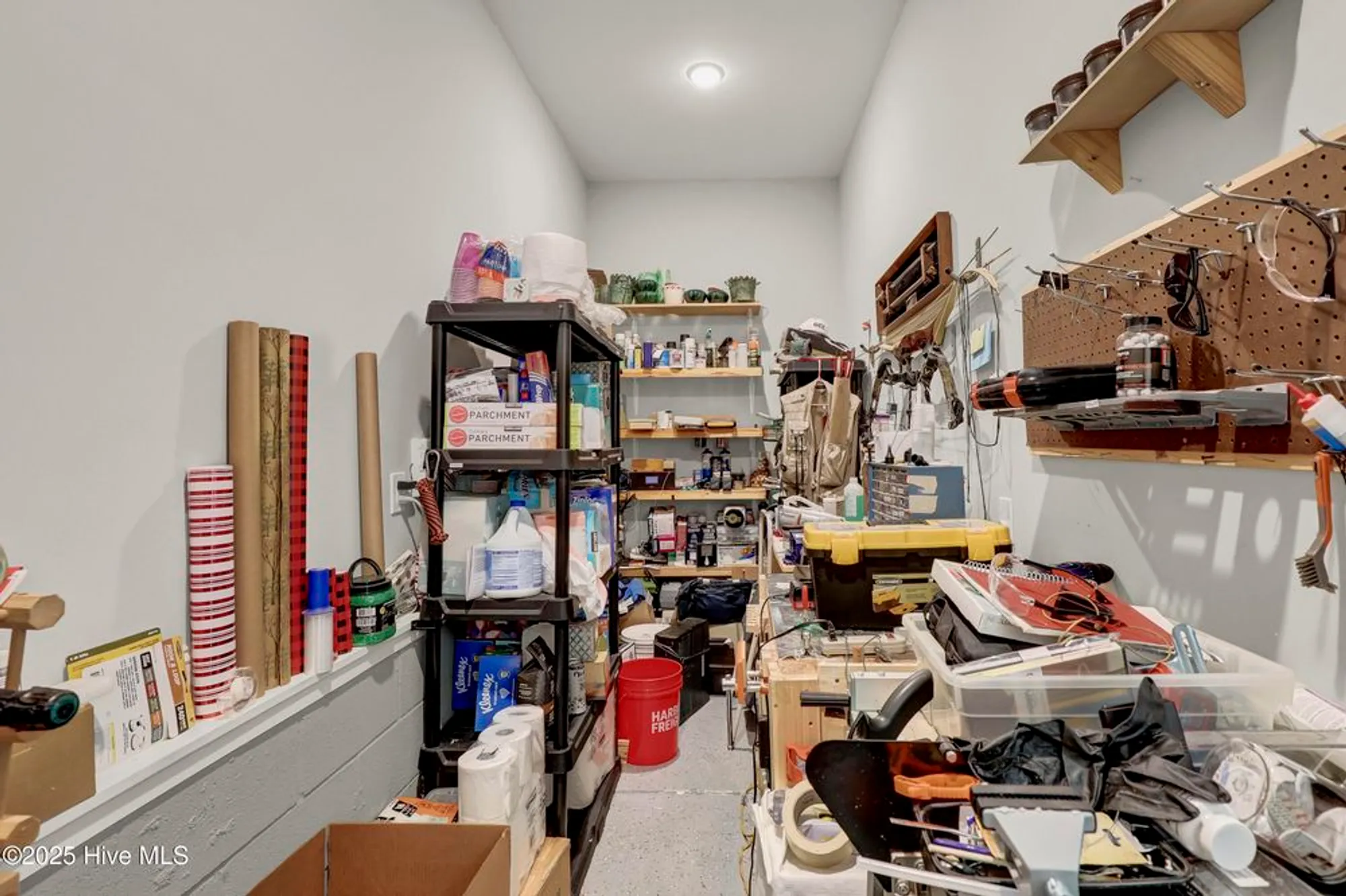 Property Slideshow image 25 of 49 | 321 jenoa dr, Castle Hayne, NC, 28429